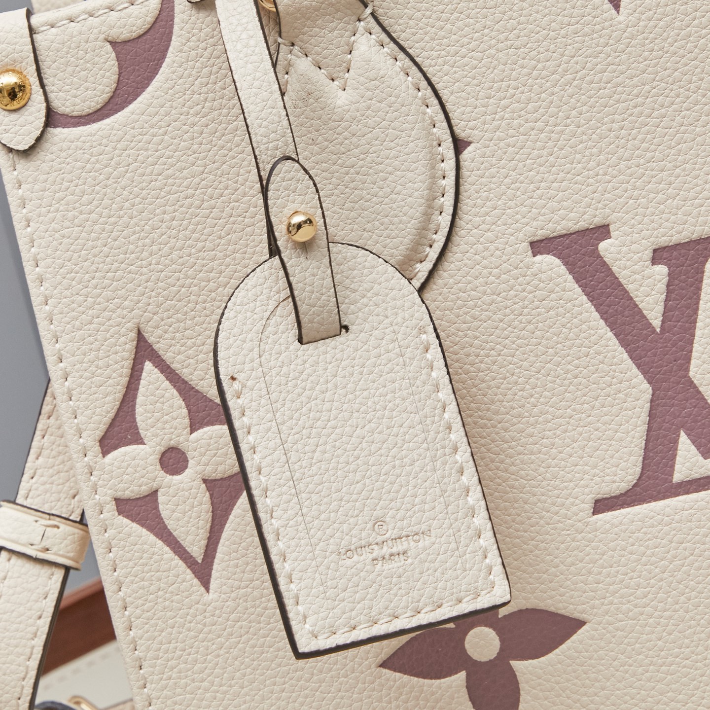 Louis Vuitton OnTheGo Small Tote Bag - Image 3