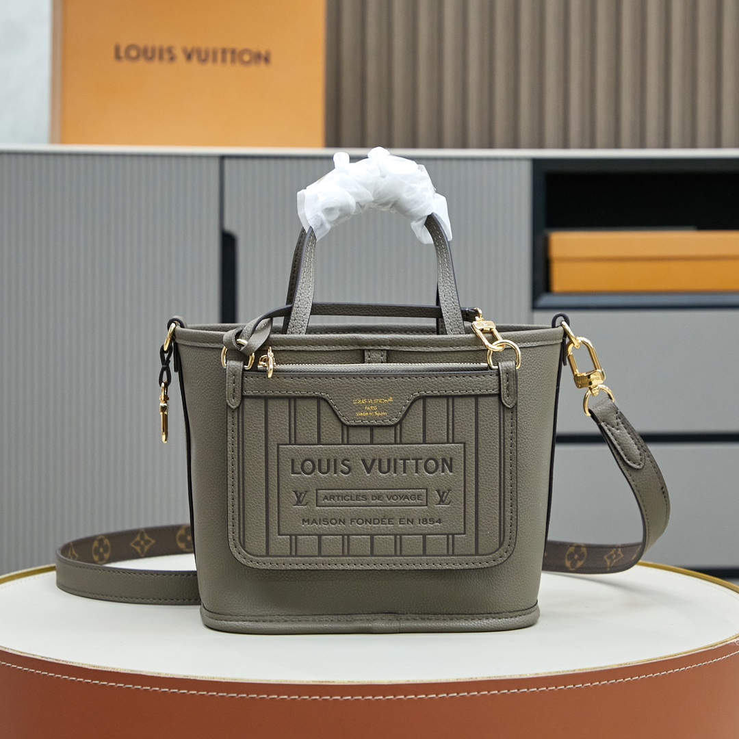 Louis Vuitton Neverfull Bandoulière Inside Out BB Handbag - Image 3