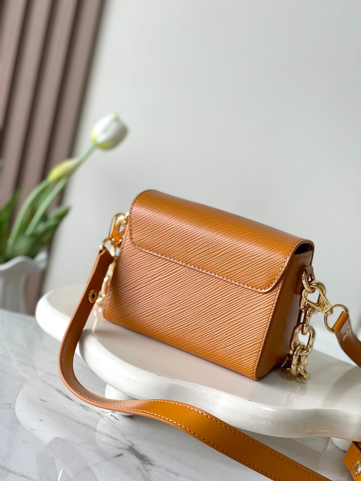 Louis Vuitton Twist Lo XL Epi Leather Handbag - Image 3
