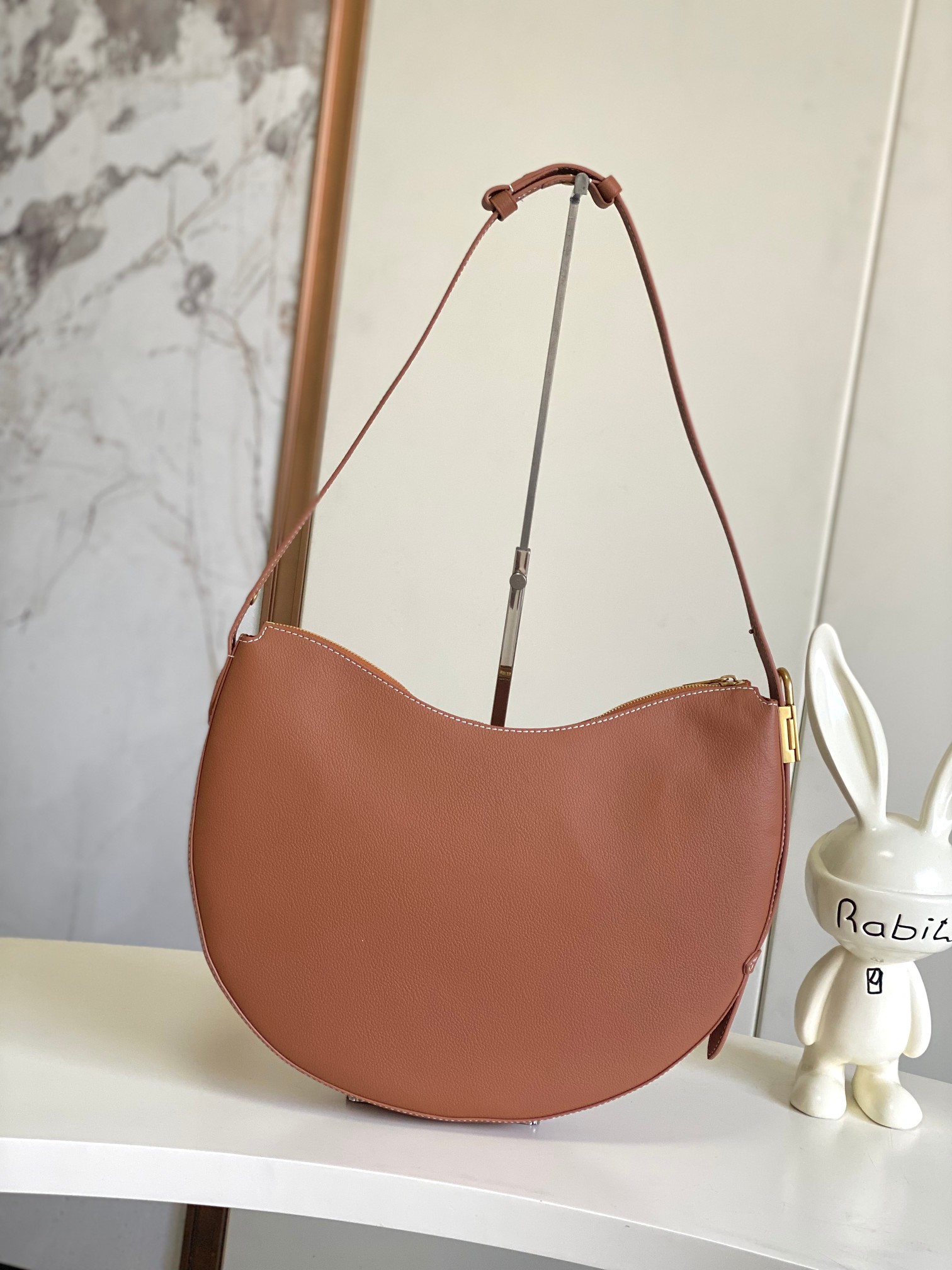 Louis Vuitton Low Key Cookie Medium Handbag - Image 3