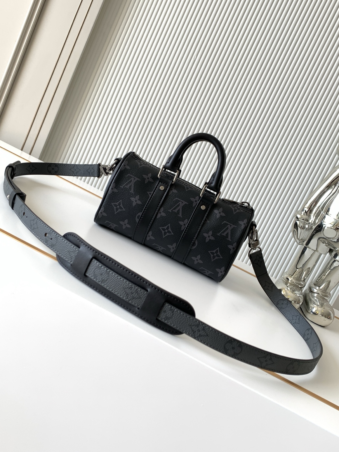 Louis Vuitton Keepall Travel Bag M45947 Monogram Eclipse Reverse - Image 3