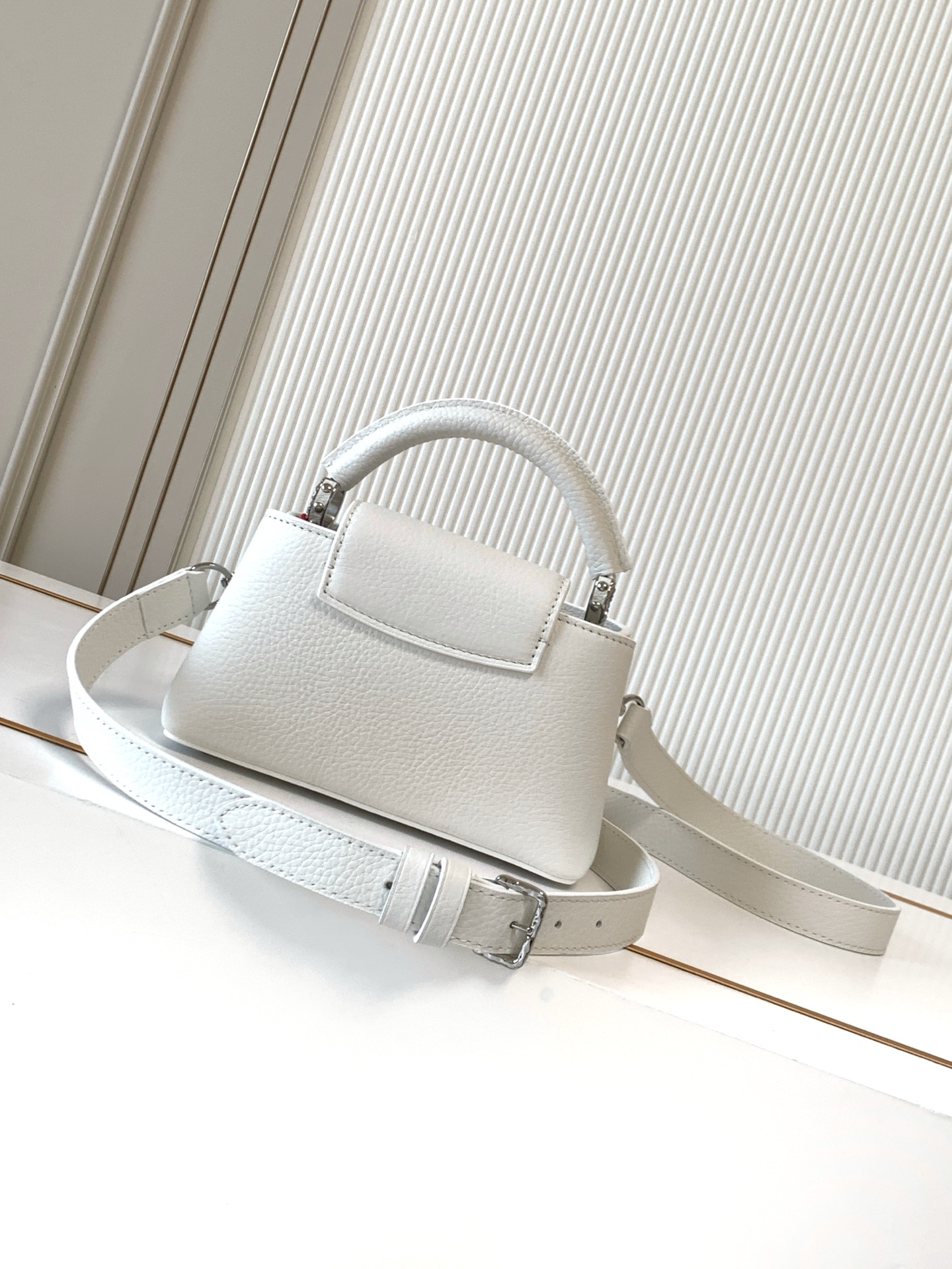 Louis Vuitton Capucines East West Mini Handbag M24671 in White - Image 3
