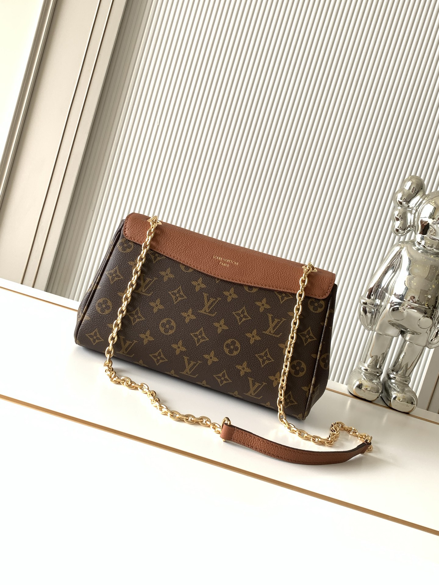 Louis Vuitton Saint-Germain PM Handbag - Image 3