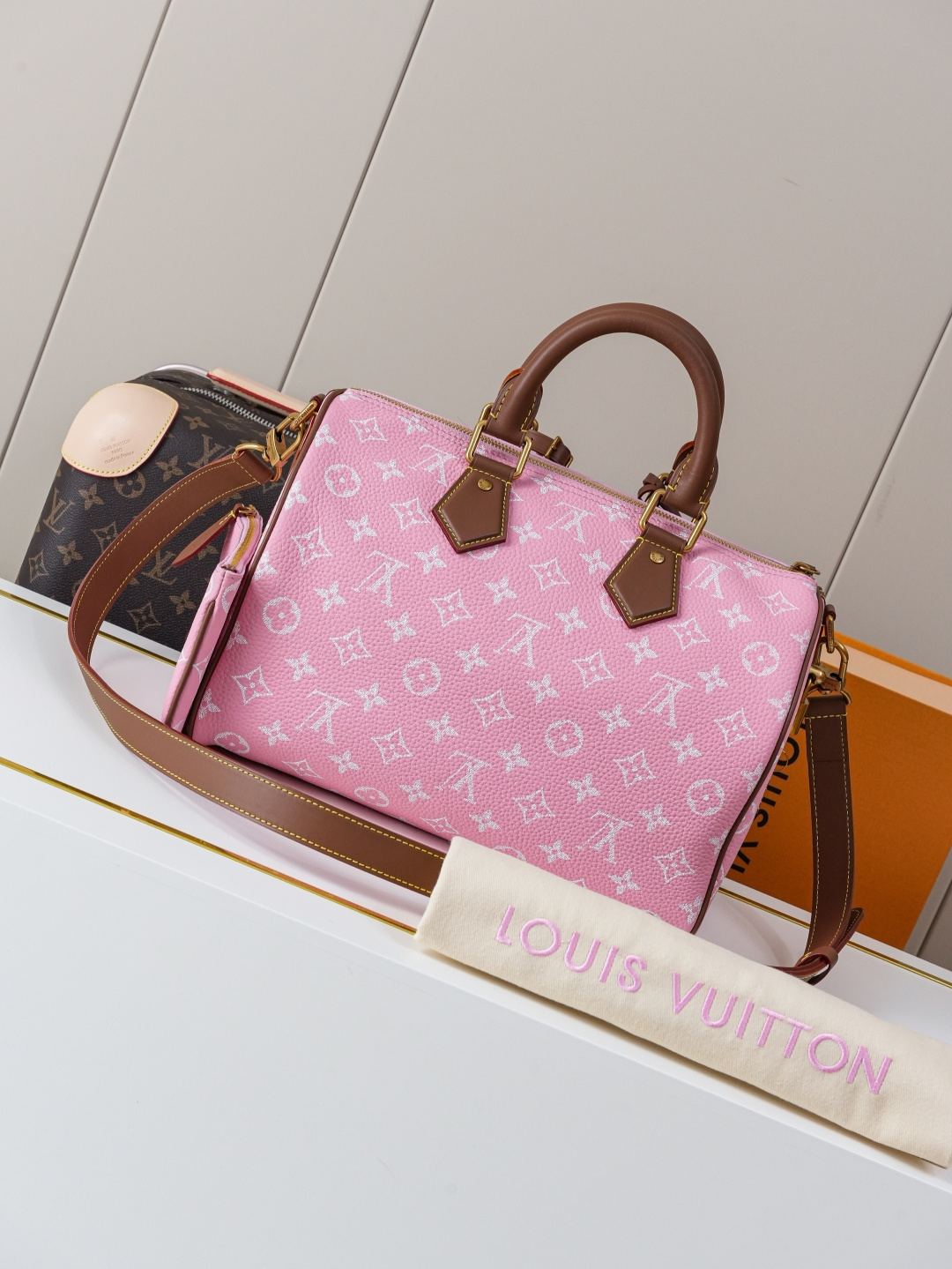 Louis Vuitton Speedy Bandouliere 30 Handbag - Image 3