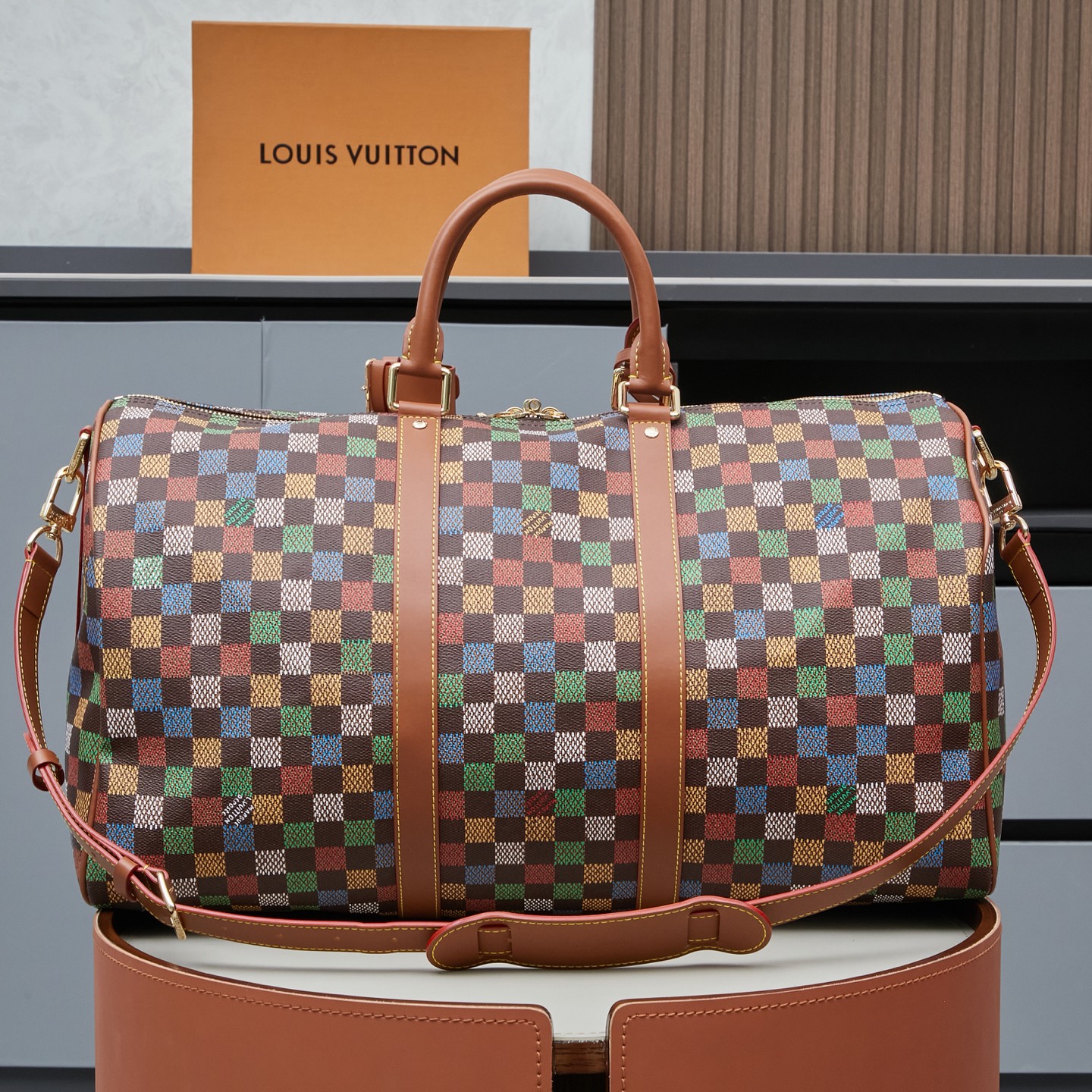Louis Vuitton Keepall 50 Monogram Crystals Travel Bag - Image 3