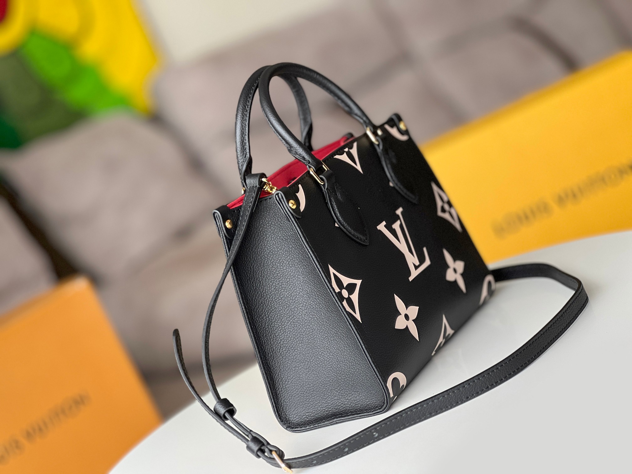 Louis Vuitton Onthego Small Tote Bag M45654 M45659 M45779 - Image 3