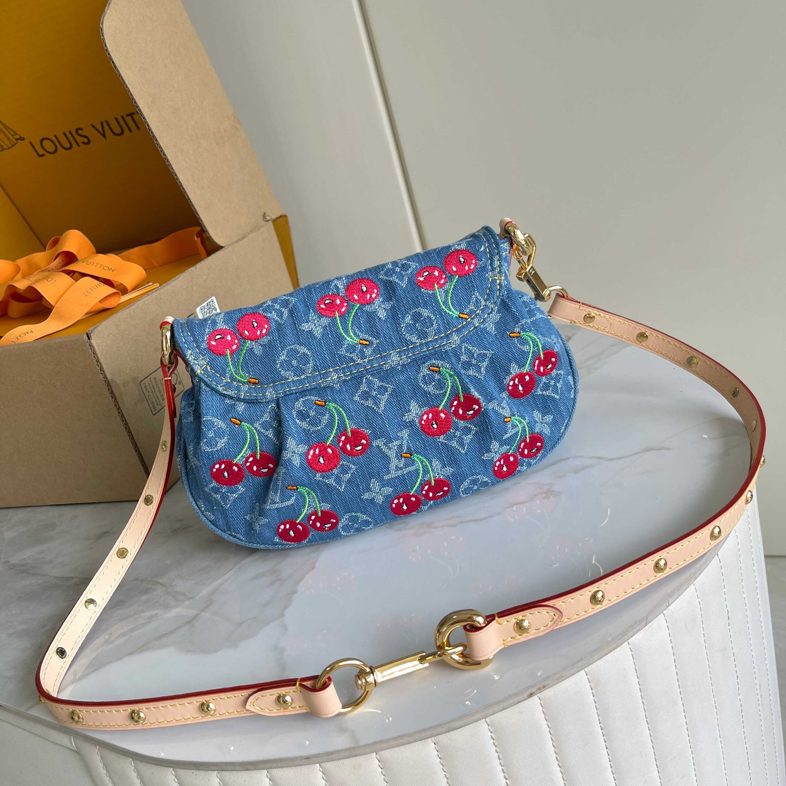 Louis Vuitton x Murakami Sunset Monogram Denim Shoulder Bag - Image 3