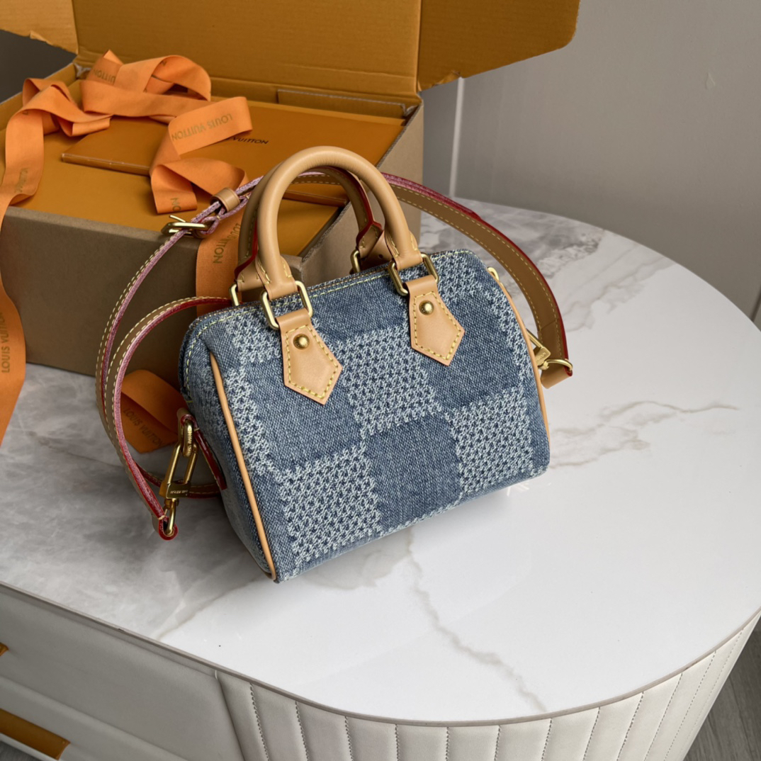 Louis Vuitton Speedy 18 Bandoulière Handbag in Damier Denim 3D Canvas - Image 3