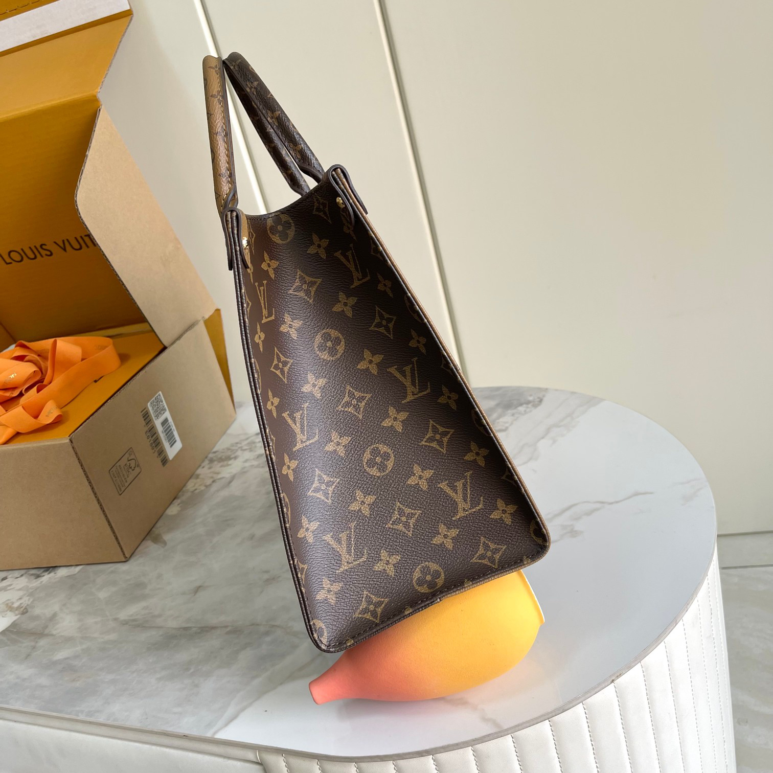 Louis Vuitton Onthego MM Monogram Tote Bag M45321 - Image 3