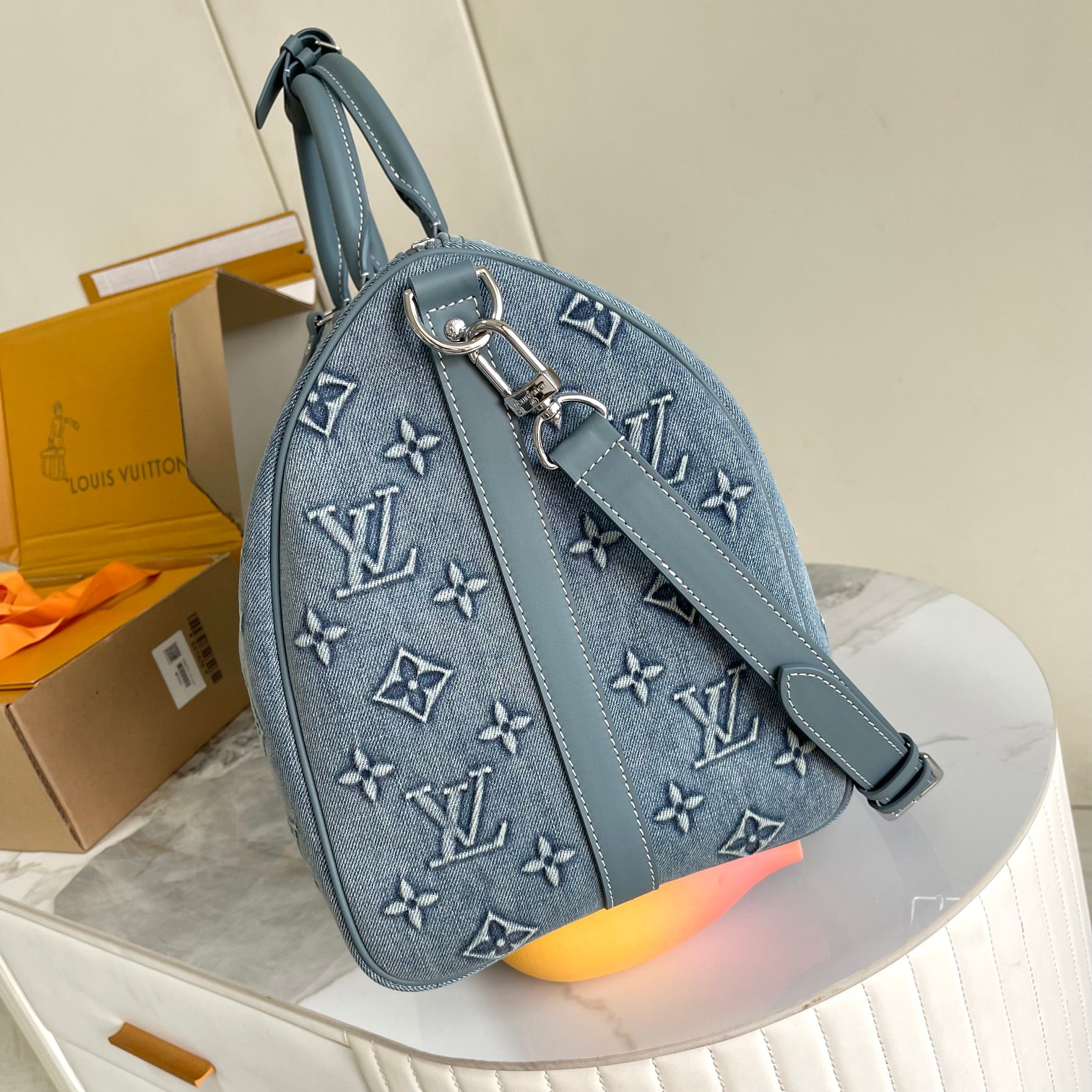 Louis Vuitton Keepall Bandoulière 50 Travel Bag - Image 3
