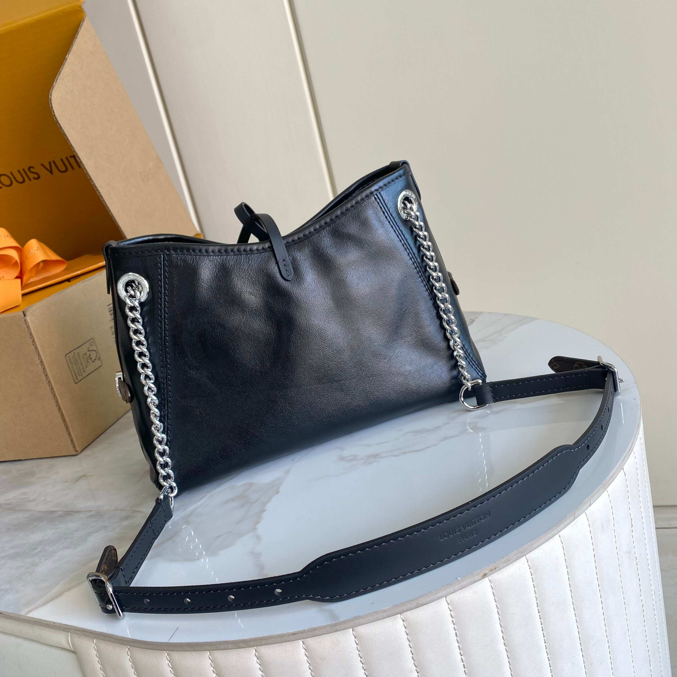 Louis Vuitton CarryAll BB Monogram Leather Crossbody Bag - Image 3