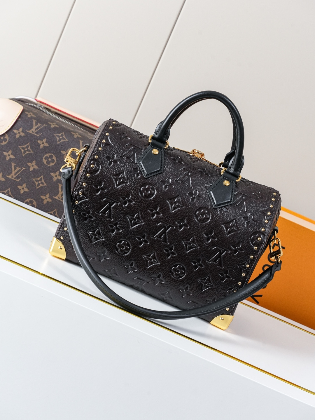 Louis Vuitton Speedy Trunk 25 Handbag - Image 3