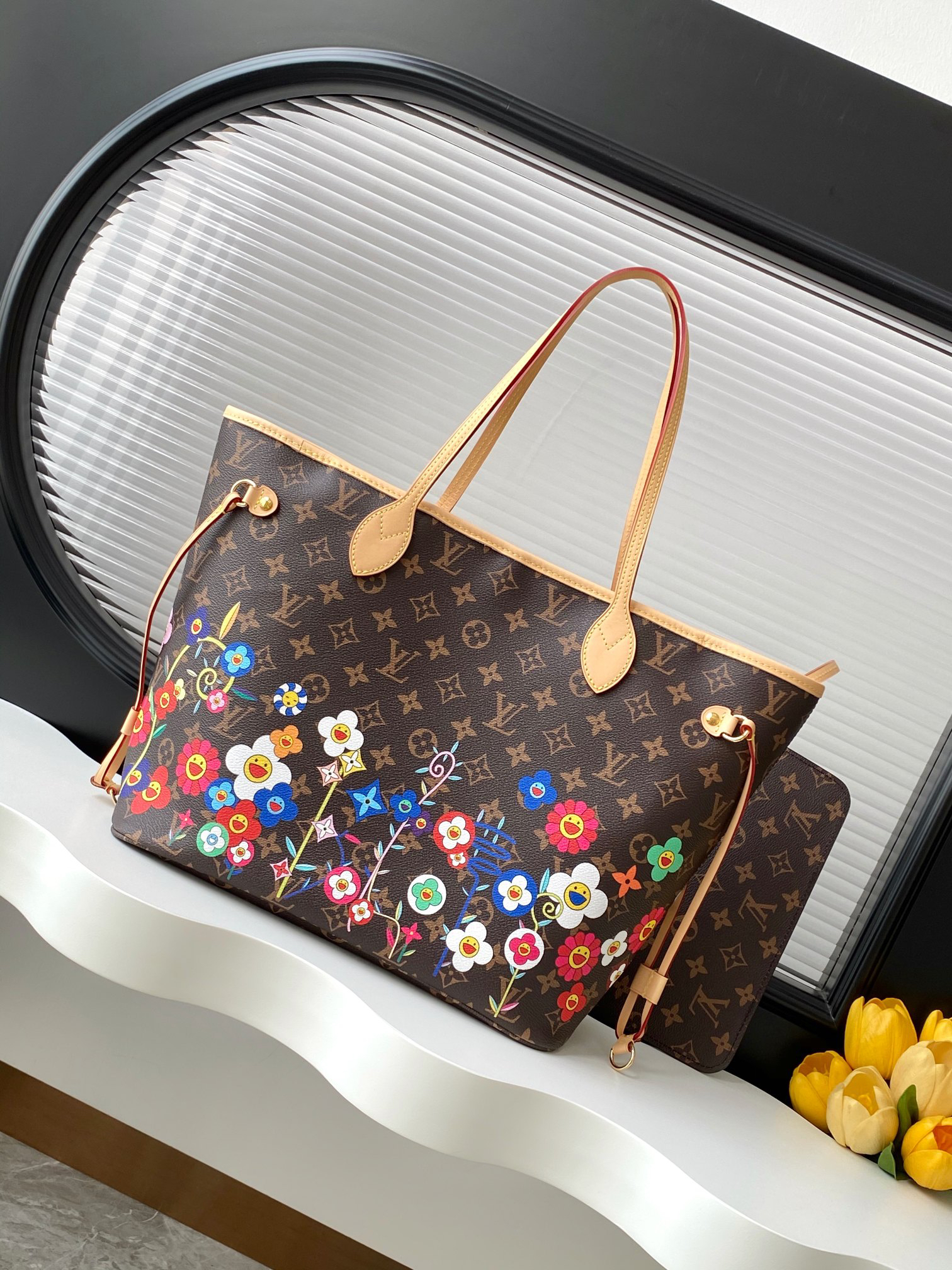 Louis Vuitton Neverfull MM Monogram Canvas Tote Bag - Image 3