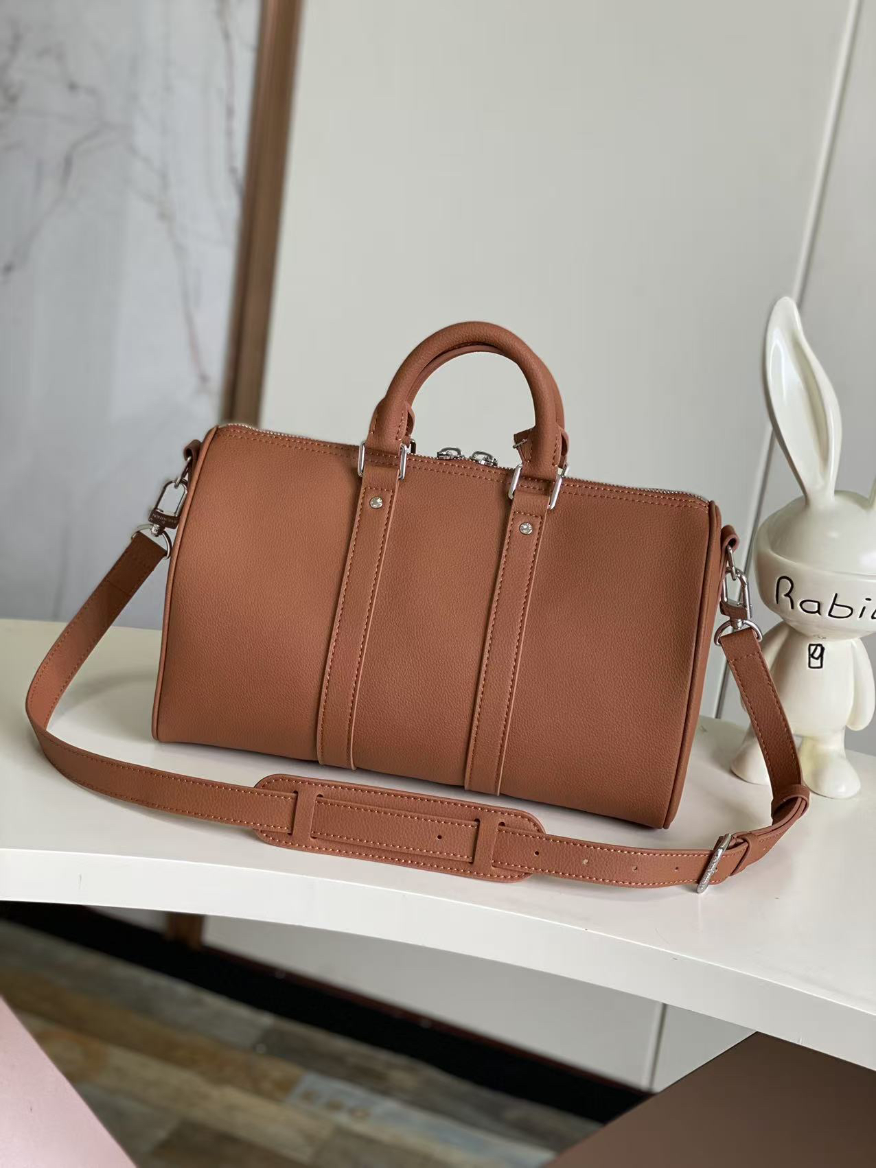 Louis Vuitton Keepall Bandoulière 35 Travel Bag - Image 3