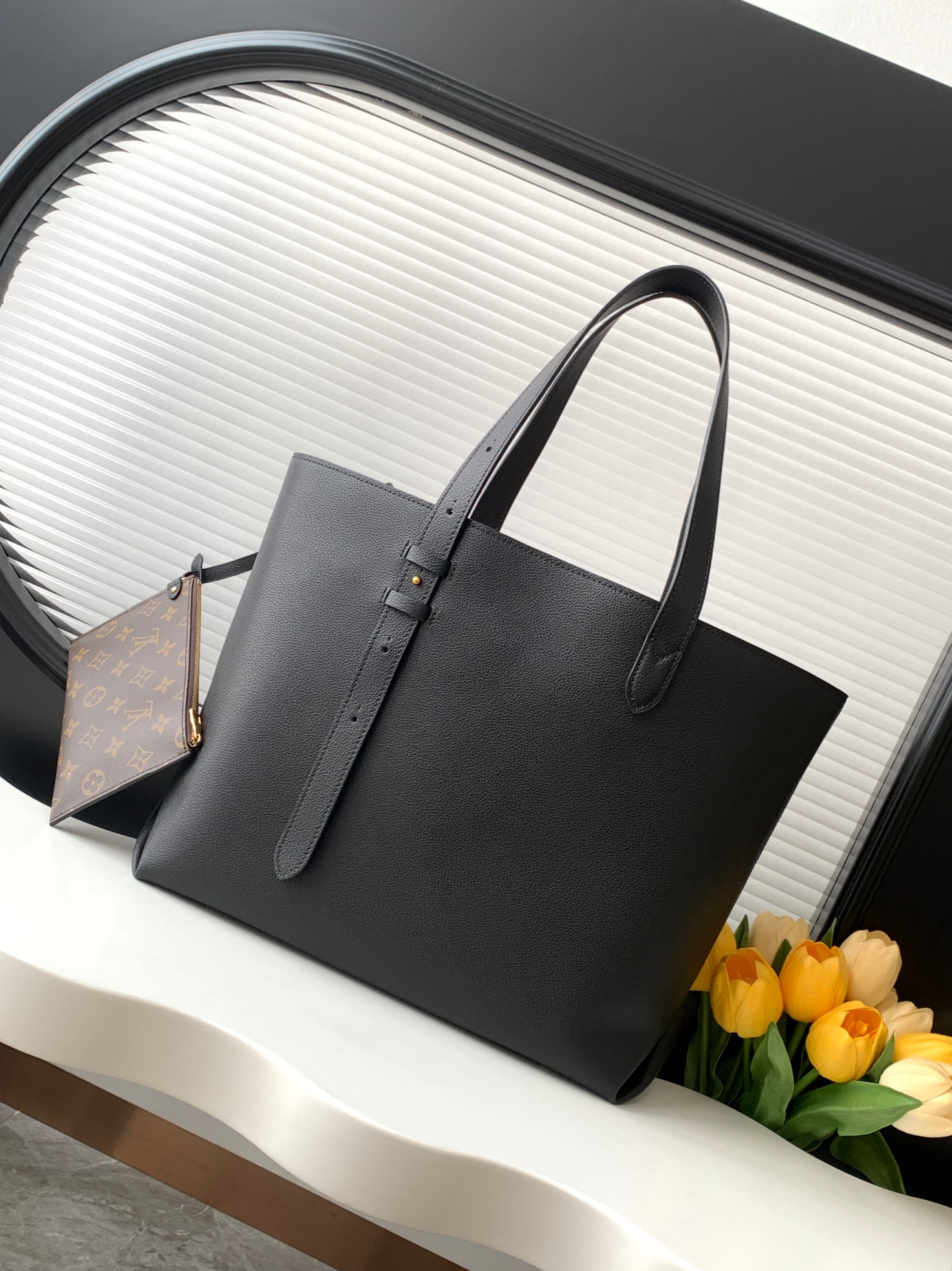 Louis Vuitton Low Key Cabas Medium Leather Tote Bag - Image 3