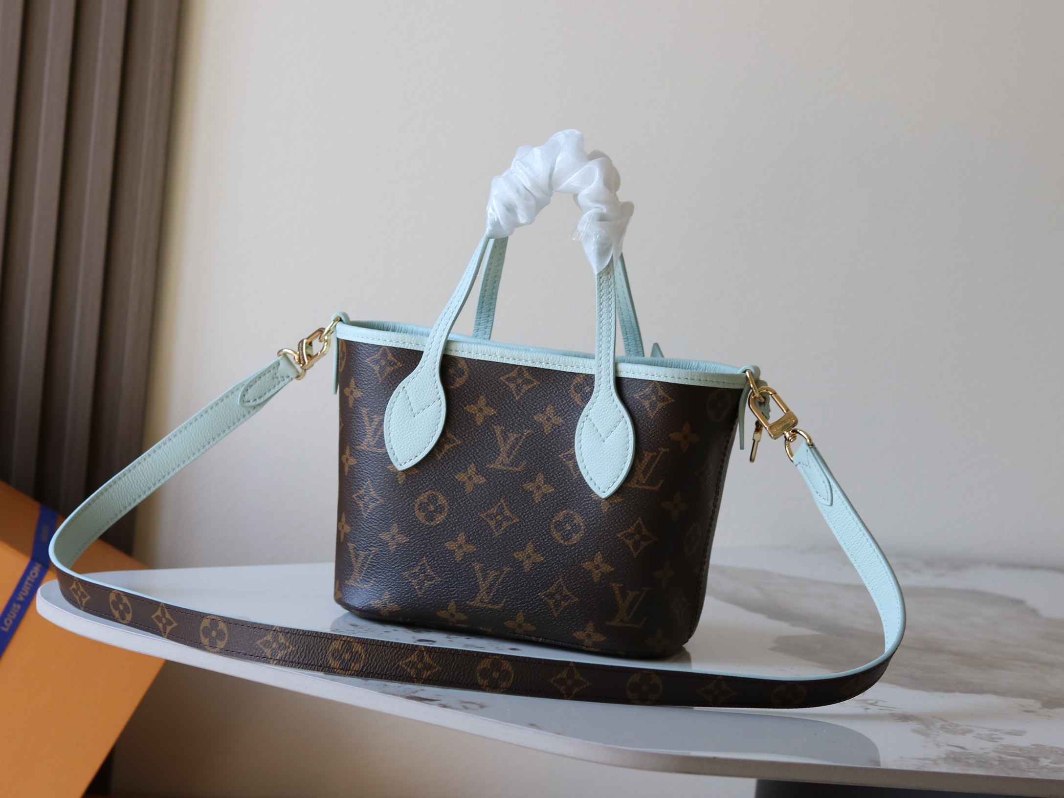 Louis Vuitton Neverfull Inside Out BB Handbag - Image 3