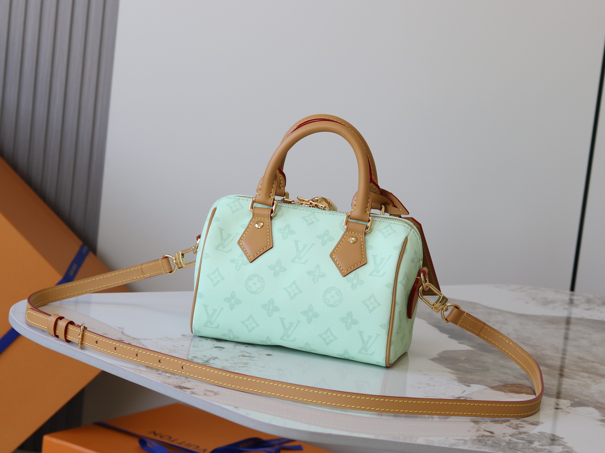 Louis Vuitton Speedy Bandoulière 20 Monogram Crossbody Bag - Image 3