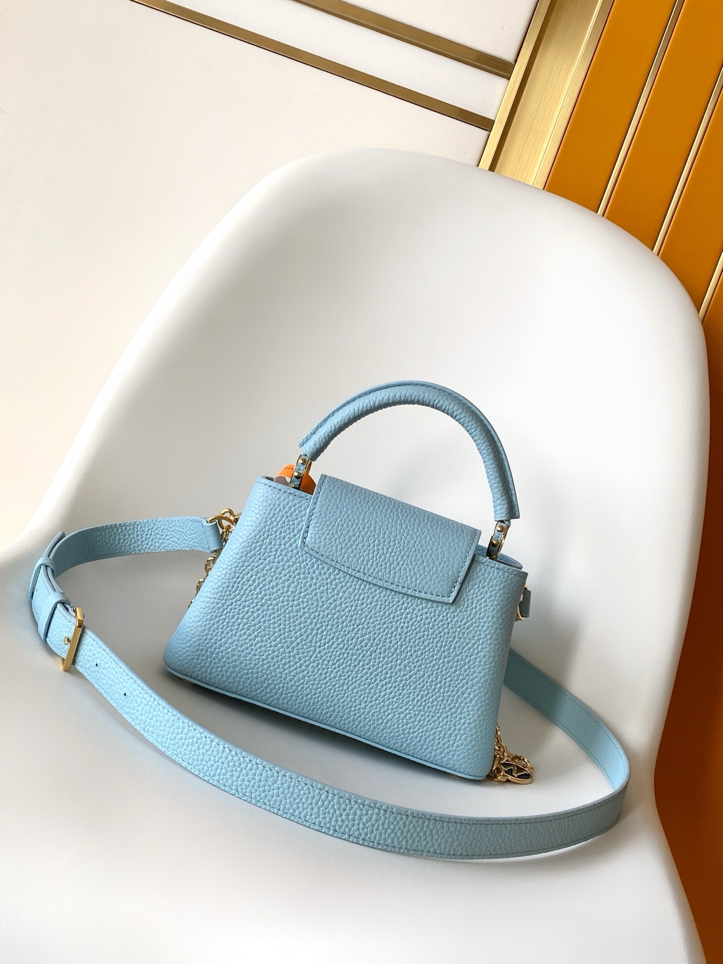 Louis Vuitton Capucines Custom Handbag - Image 3