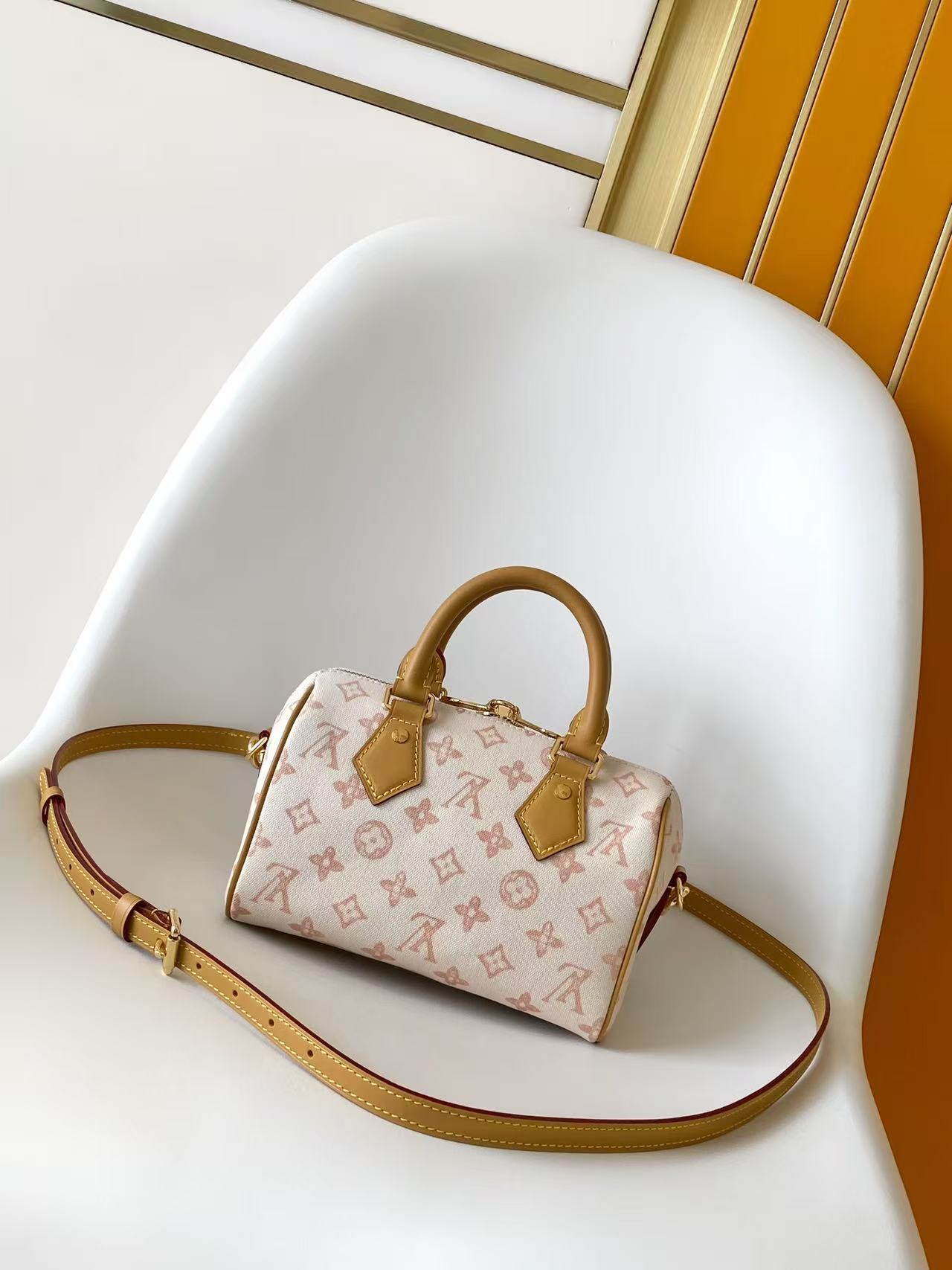 Louis Vuitton Speedy Bandoulière 20 Monogram Crossbody Bag - Image 3