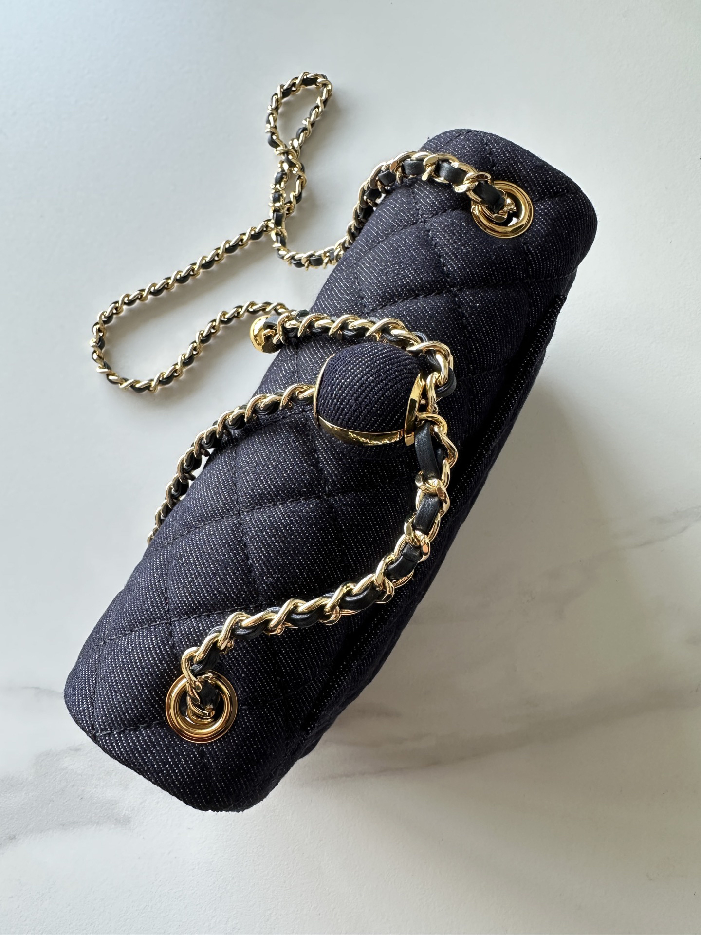 Chanel AS1787 Denim Crossbody Bag - Image 3
