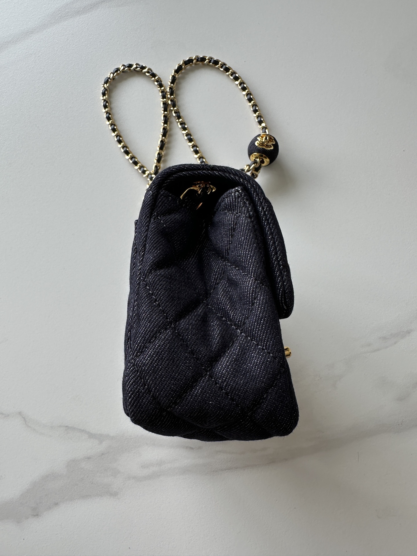 Chanel AS1786 Denim Shoulder Bag - Image 3