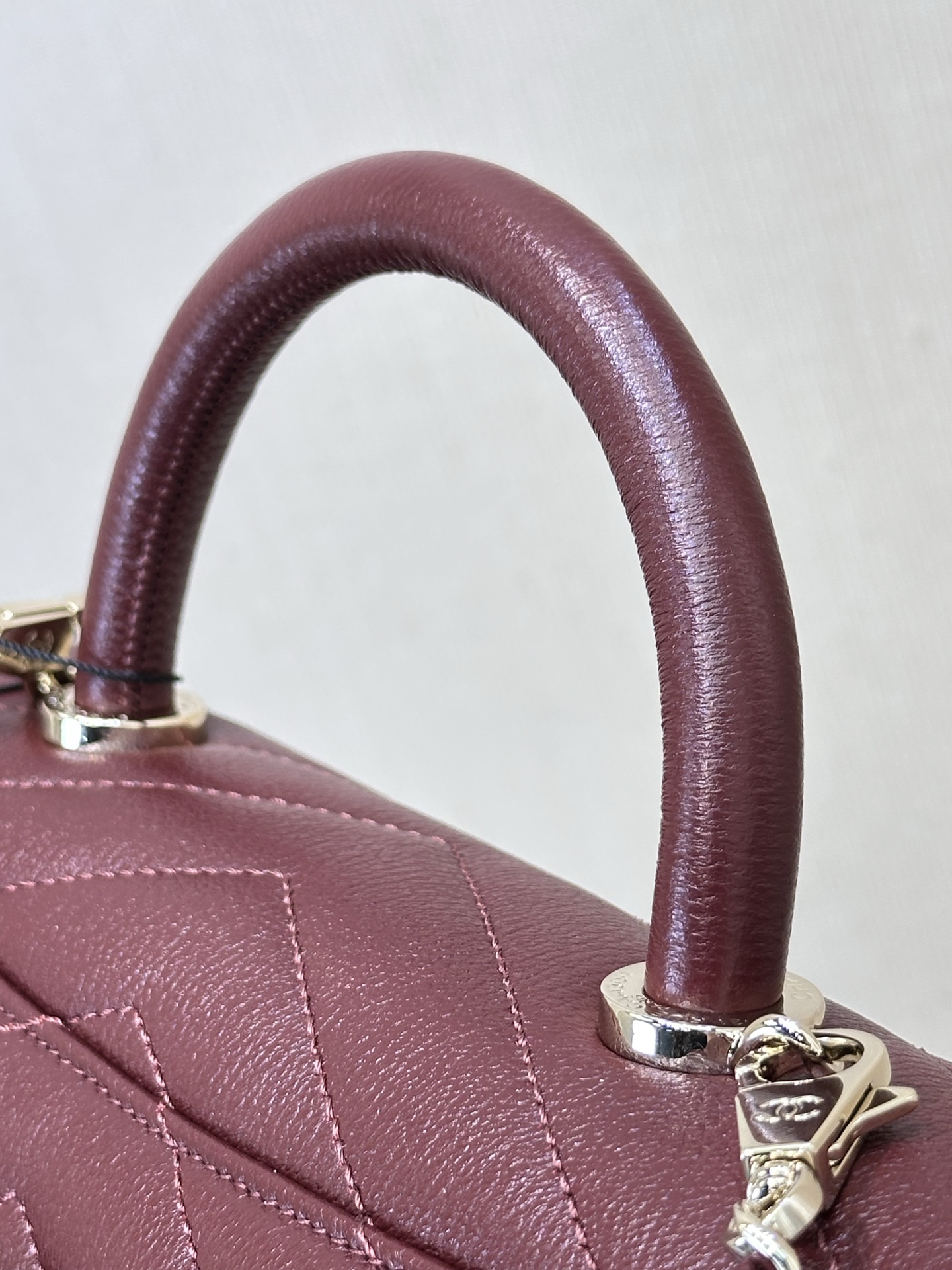 Chanel Coco Handle Leather Handbag - Image 3
