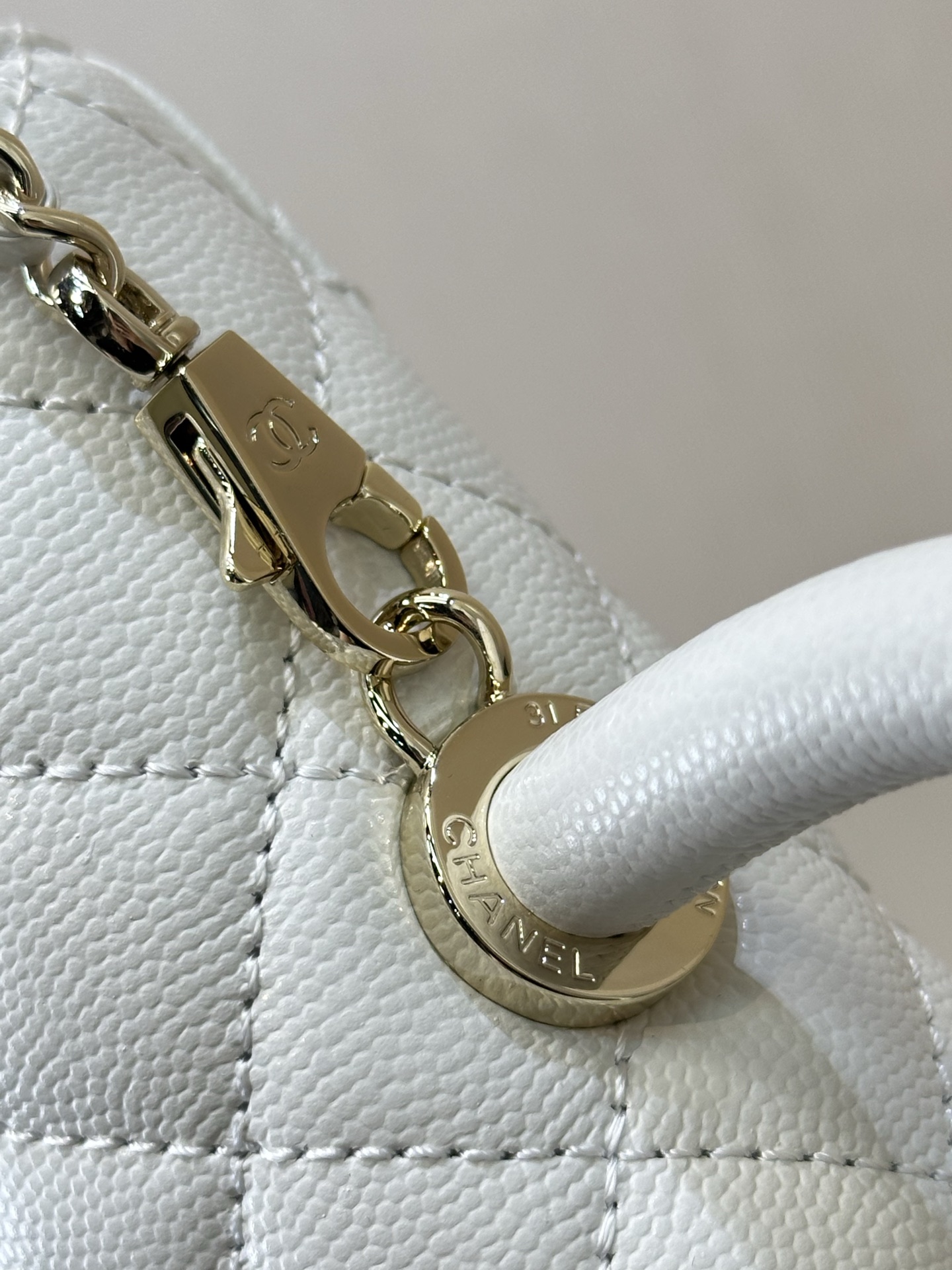 Chanel Coco Handle Handbag - Image 3