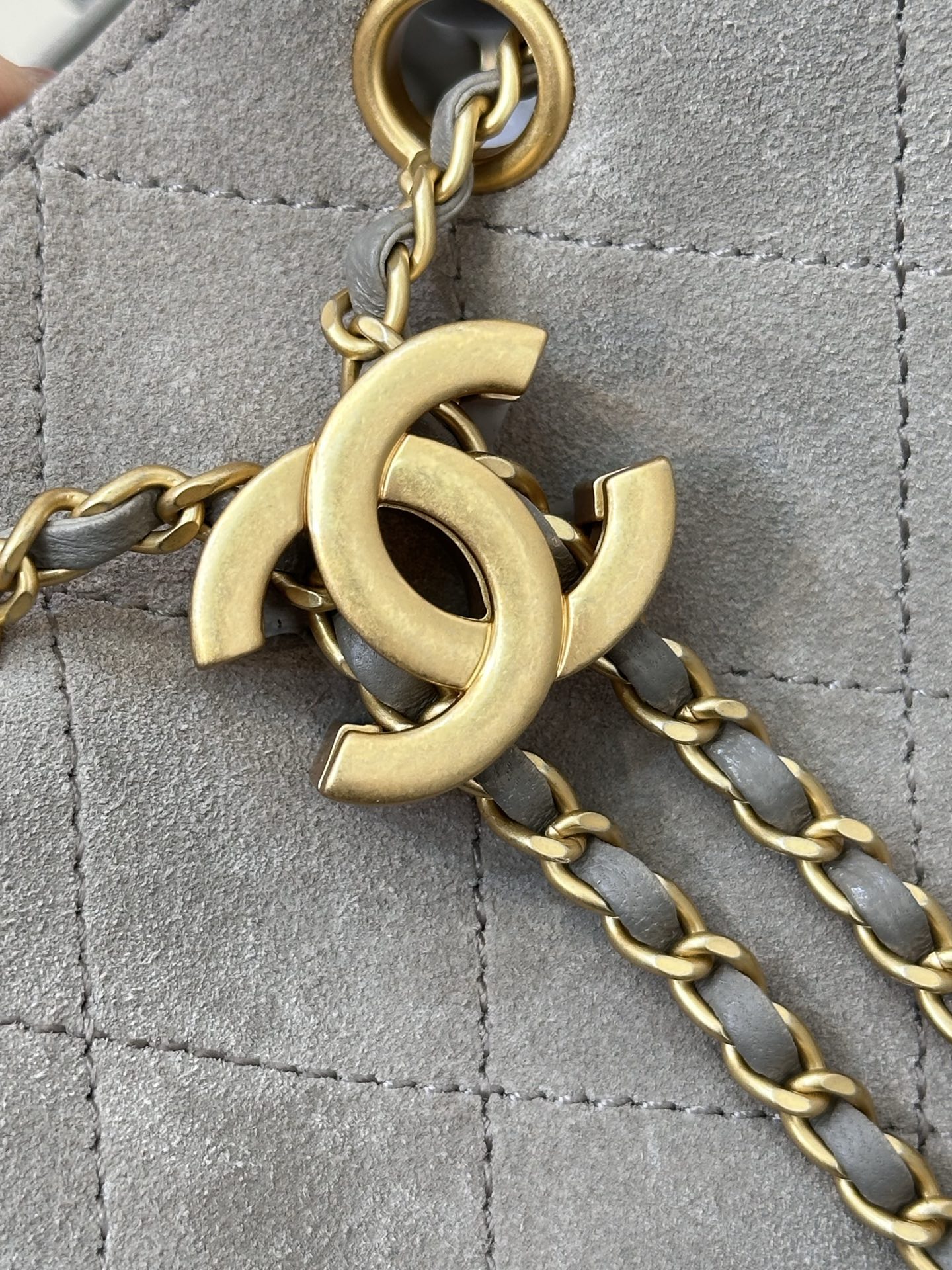 Chanel 25B Shoulder Bag - Image 3