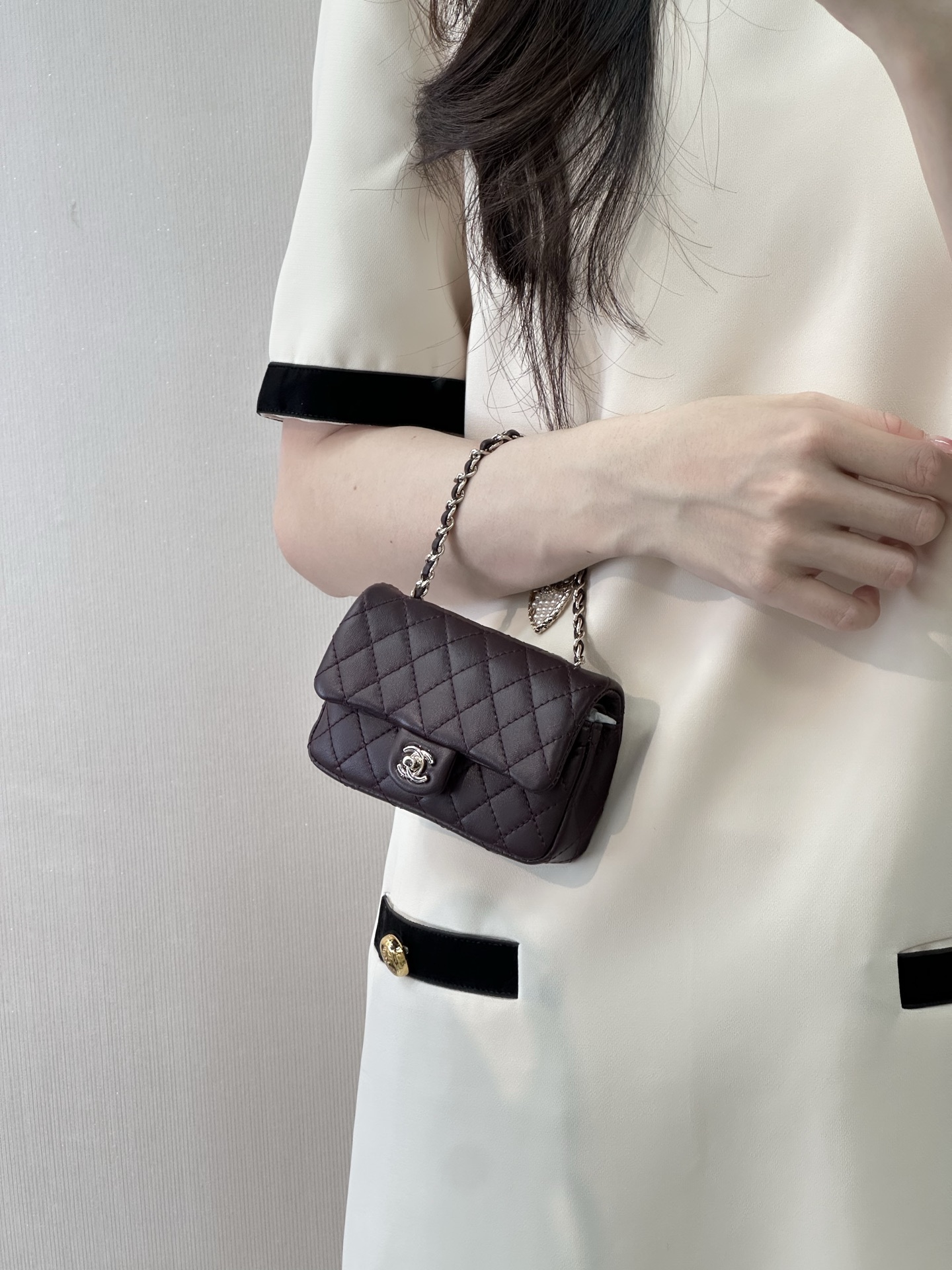 Chanel 25A Mini Classic Flap Bag Charm - Image 3
