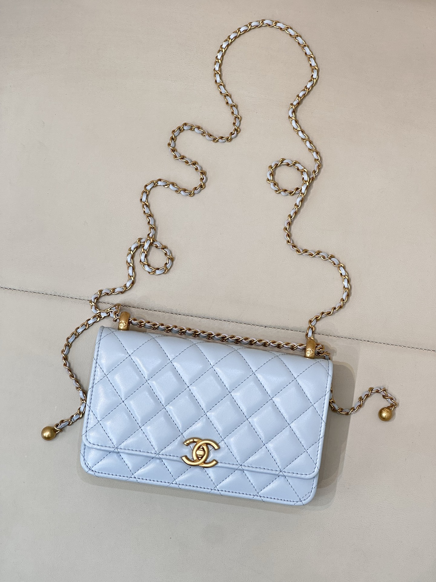 Quilted Genuine Leather WOC Chain Bag - Image 3