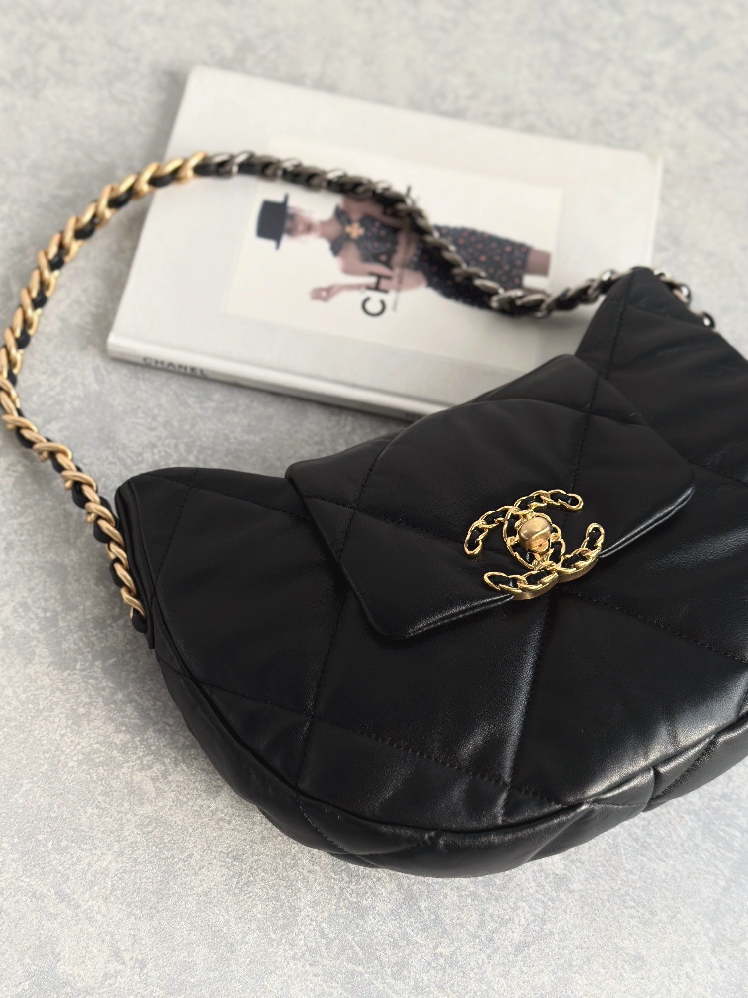 CHANEL 24C Moon-Shaped Lambskin Shoulder Bag - Image 3