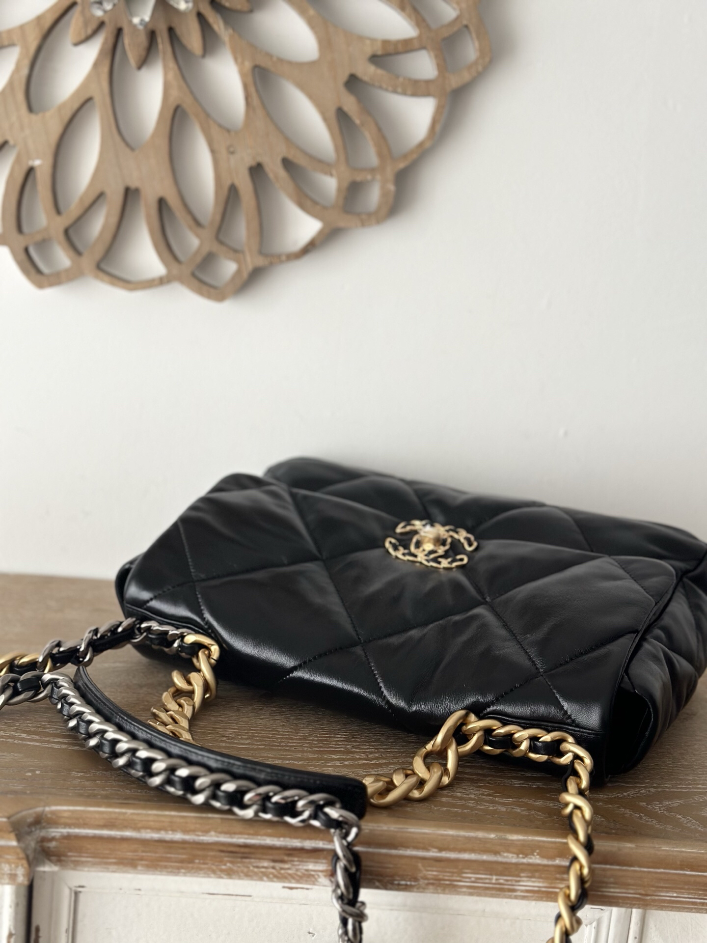 Chanel 19 Lambskin Flap Bag - Image 3