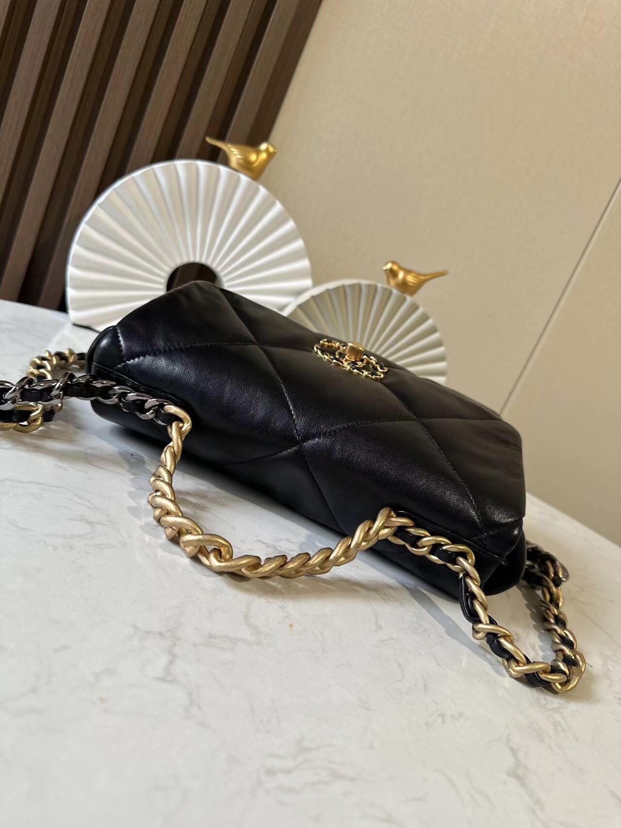 Chanel 19 Lambskin Flap Bag - Image 3