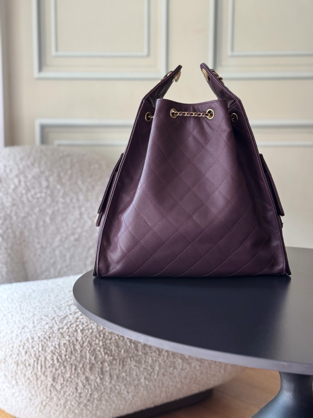 CHANEL 25C Quilted Leather Hobo Shoulder Bag - Image 3