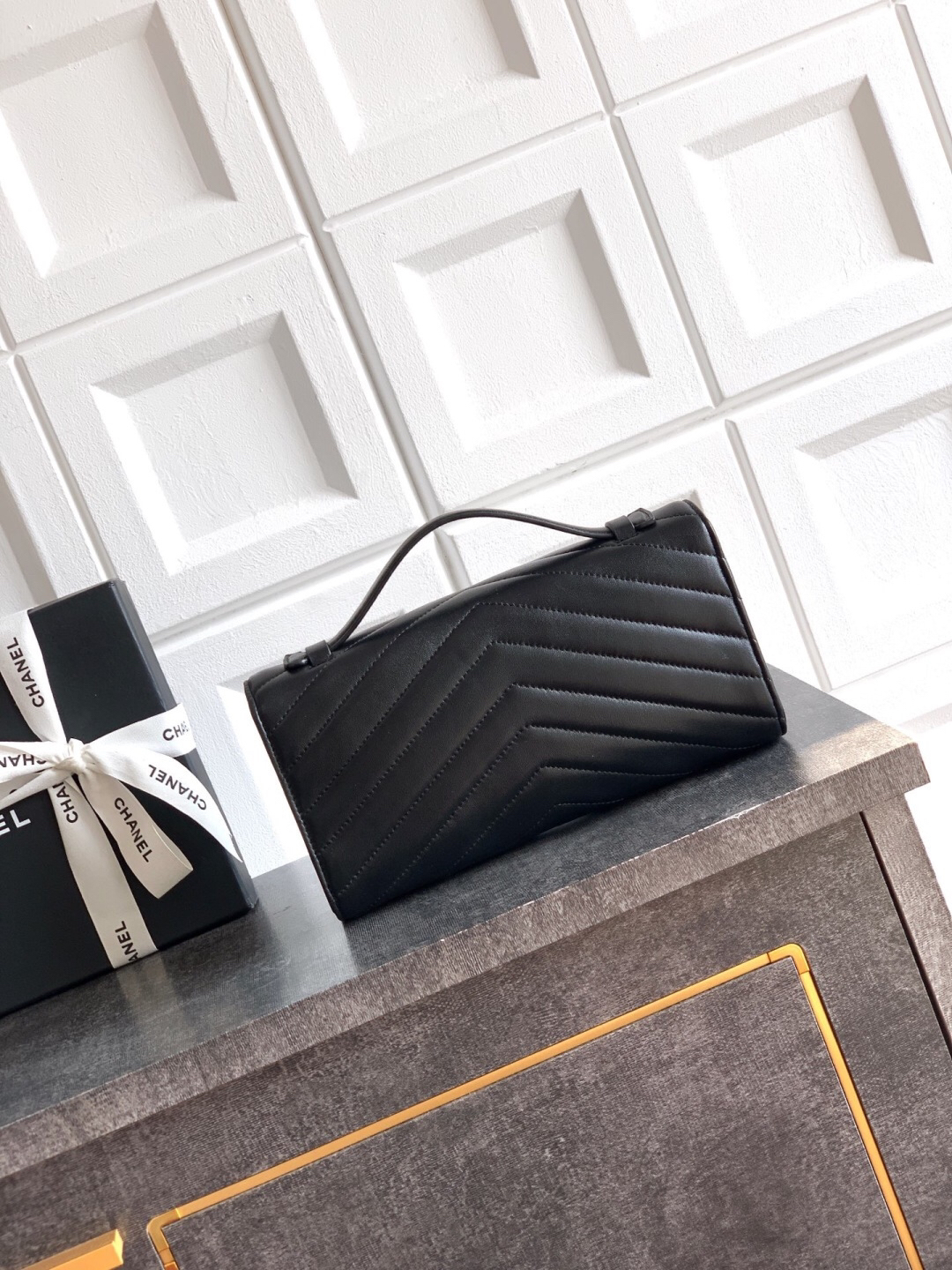Chanel 26X AS6044 Black Lambskin Clutch Bag - Image 3