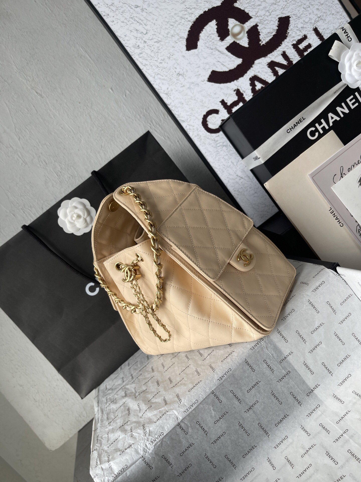 Chanel 25C Small Pebble Leather Hobo Bag - Image 3