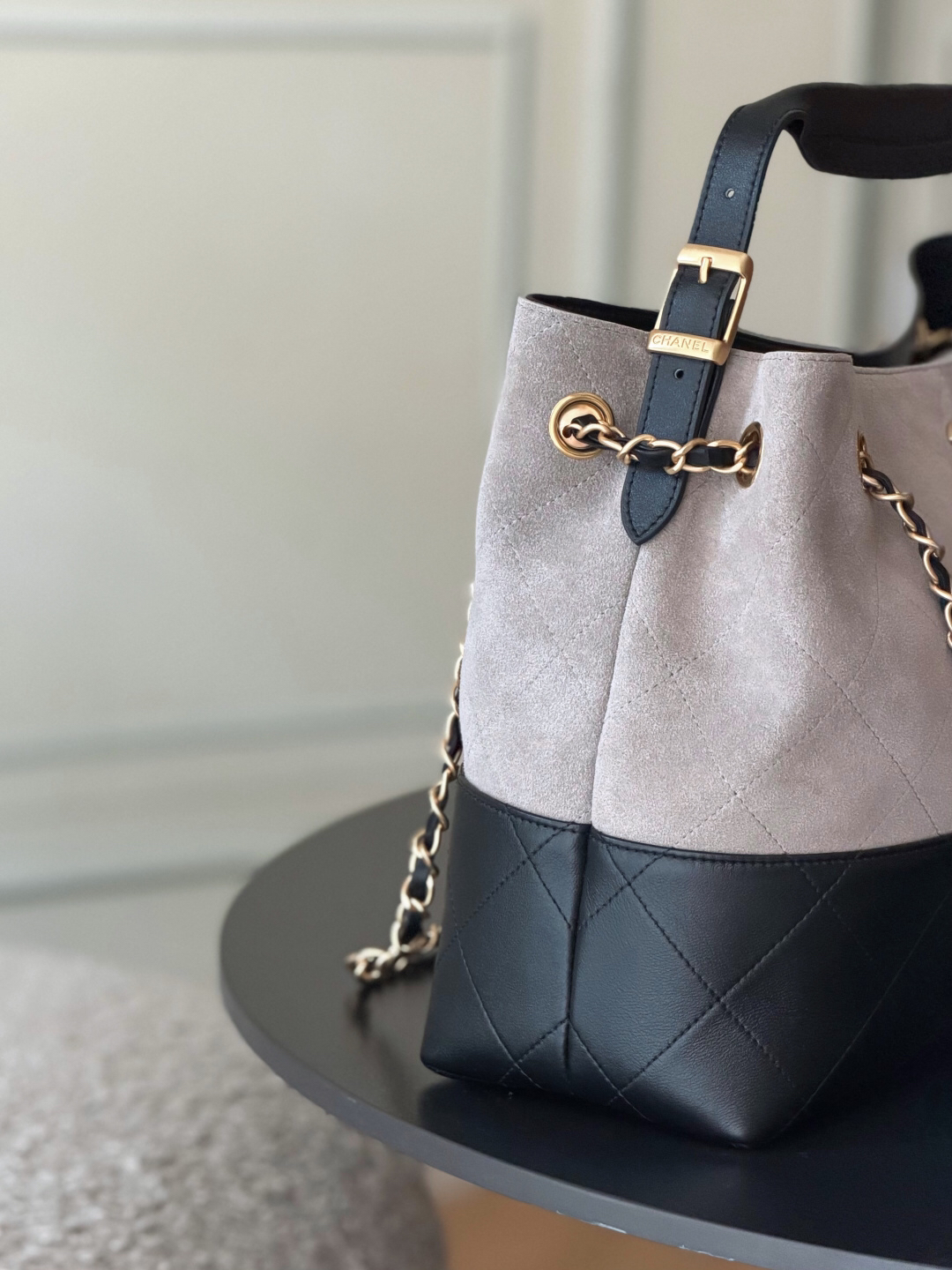 Velvet Handbag with Layered Mini Bag Design - Image 3