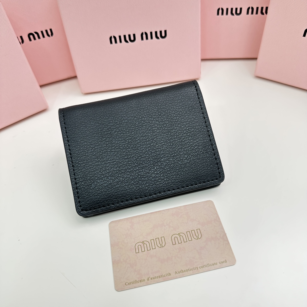 Miu Miu Leather Wallet - Image 3