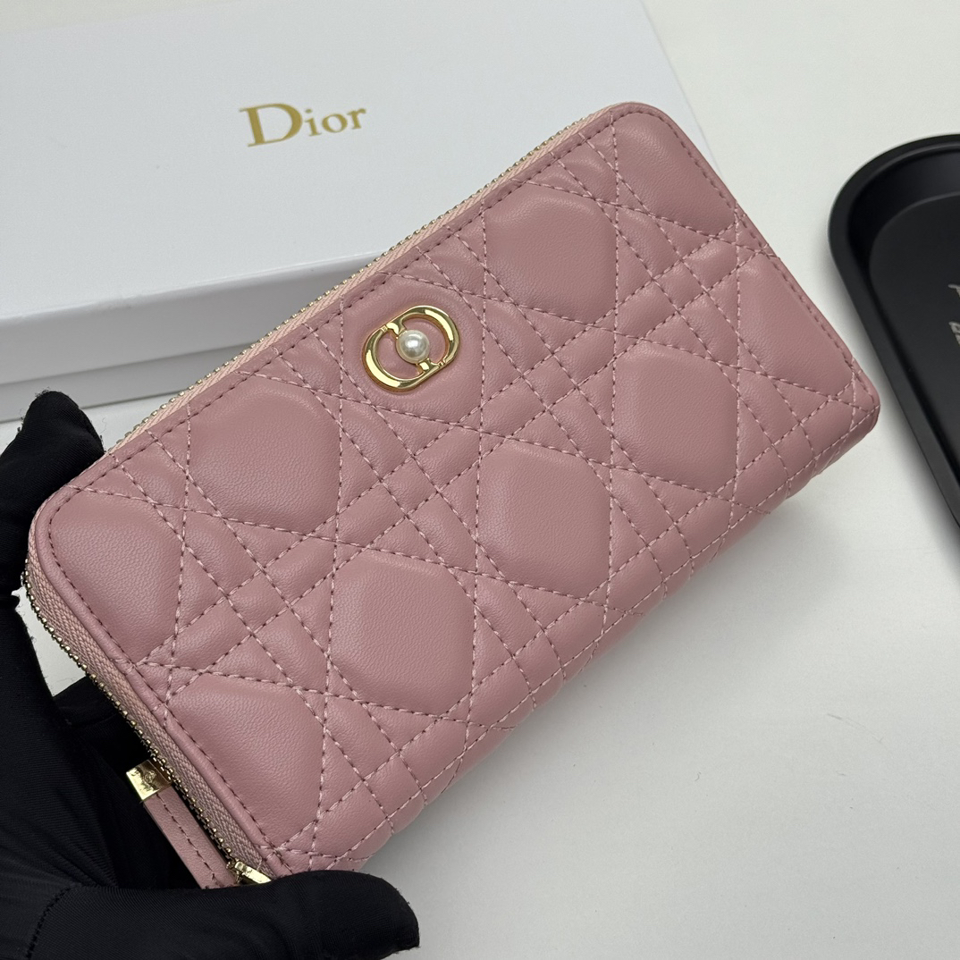 Dior F02 Lambskin Clutch Bag - Image 3