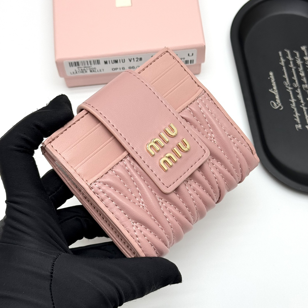 Miu Miu V12 Leather Bag - Image 3