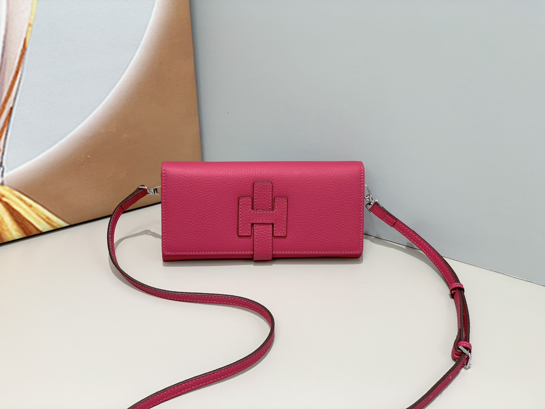 Hermes Women's Togo Calfskin Shoulder Bag - Image 3
