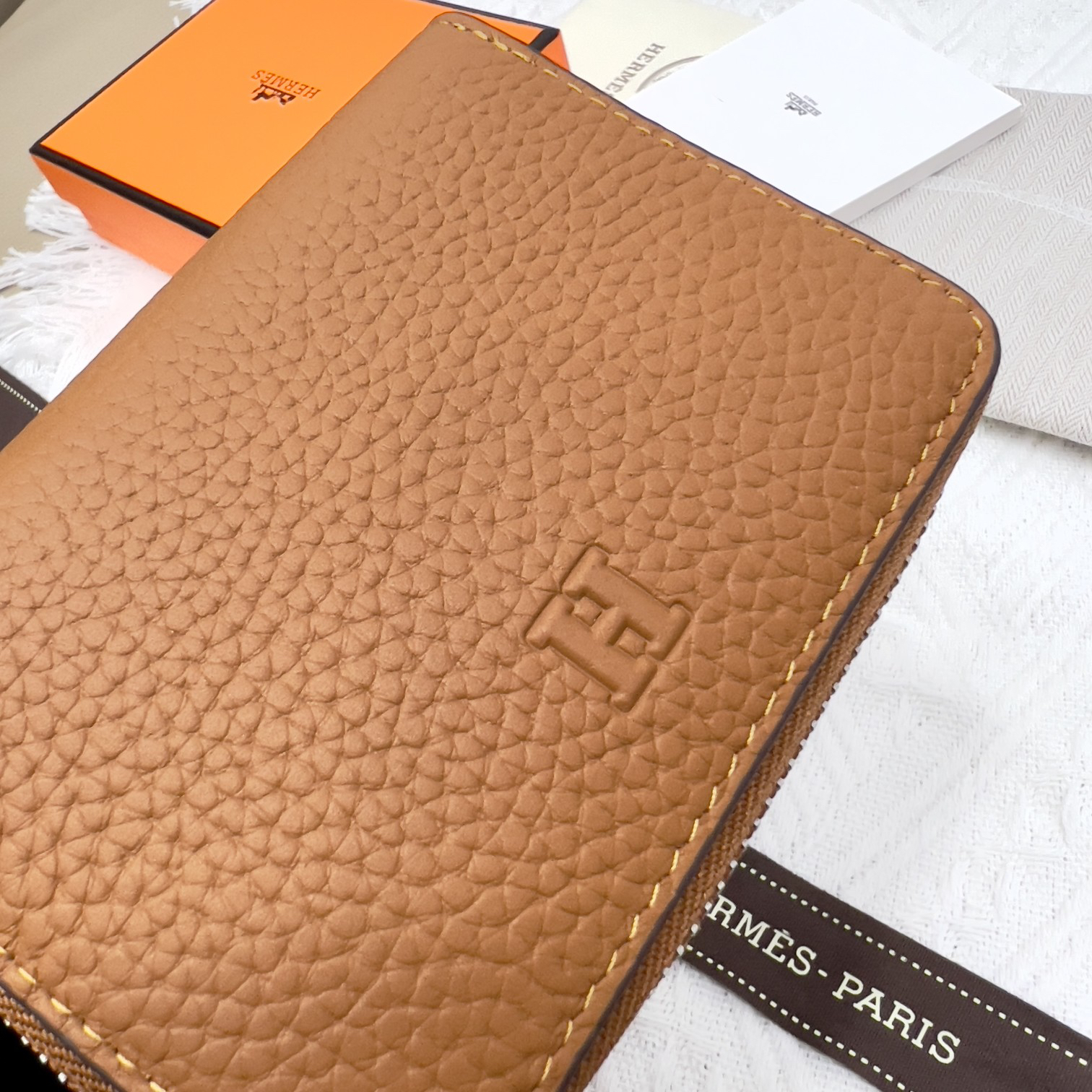 Hermès Constance Togo Leather Wallet - Image 3