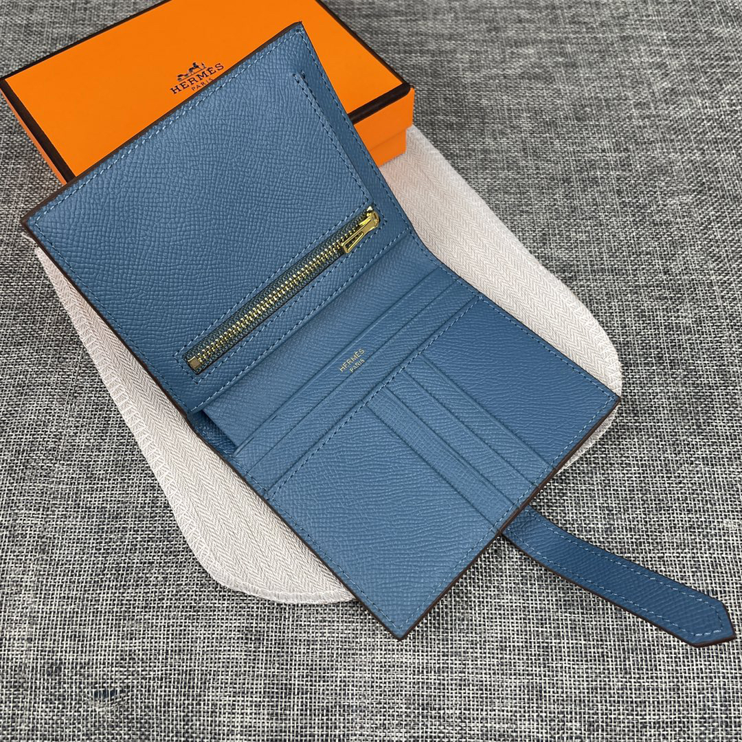 Hermes Palm-Print Leather Vertical Wallet, Model 5120 - Image 3