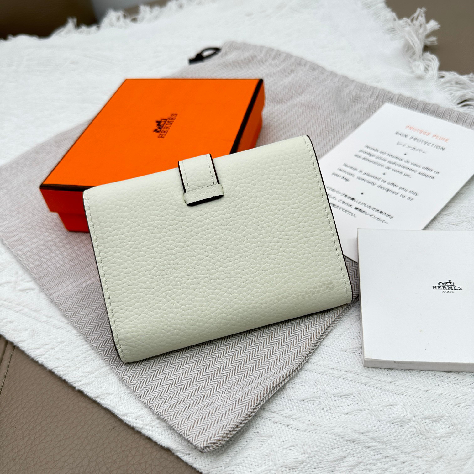 Hermes Togo Leather Tri-Fold Wallet - Image 3