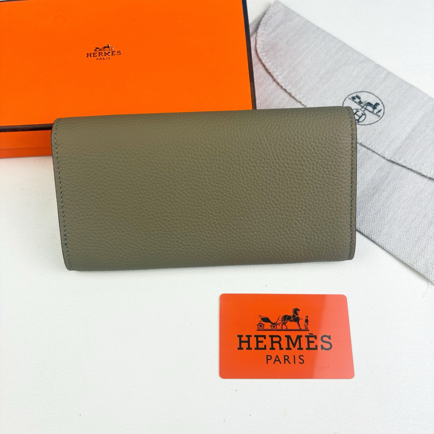 Hermes R.M.S Long Wallet in Evercolor Togo Leather - Image 3