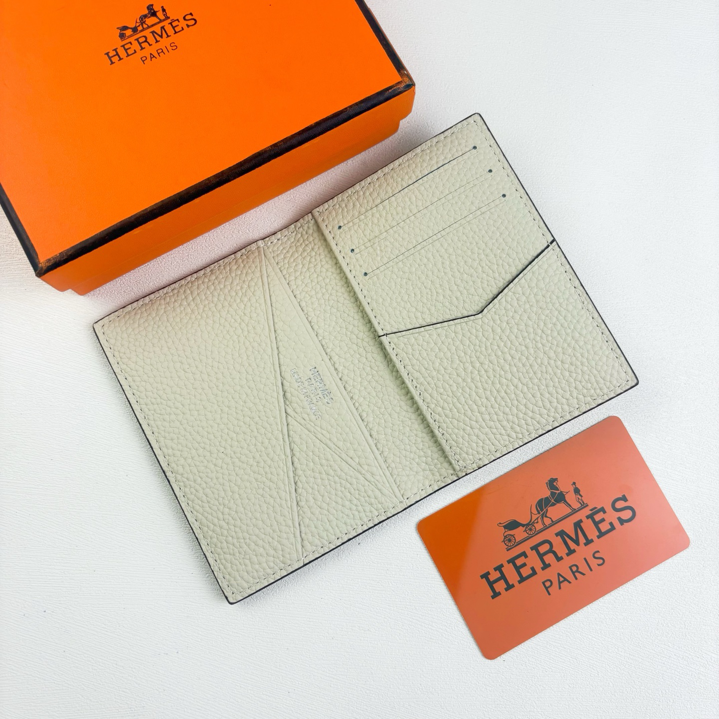 Hermes Barenia Faubourg City 8CC Card Holder - Image 3
