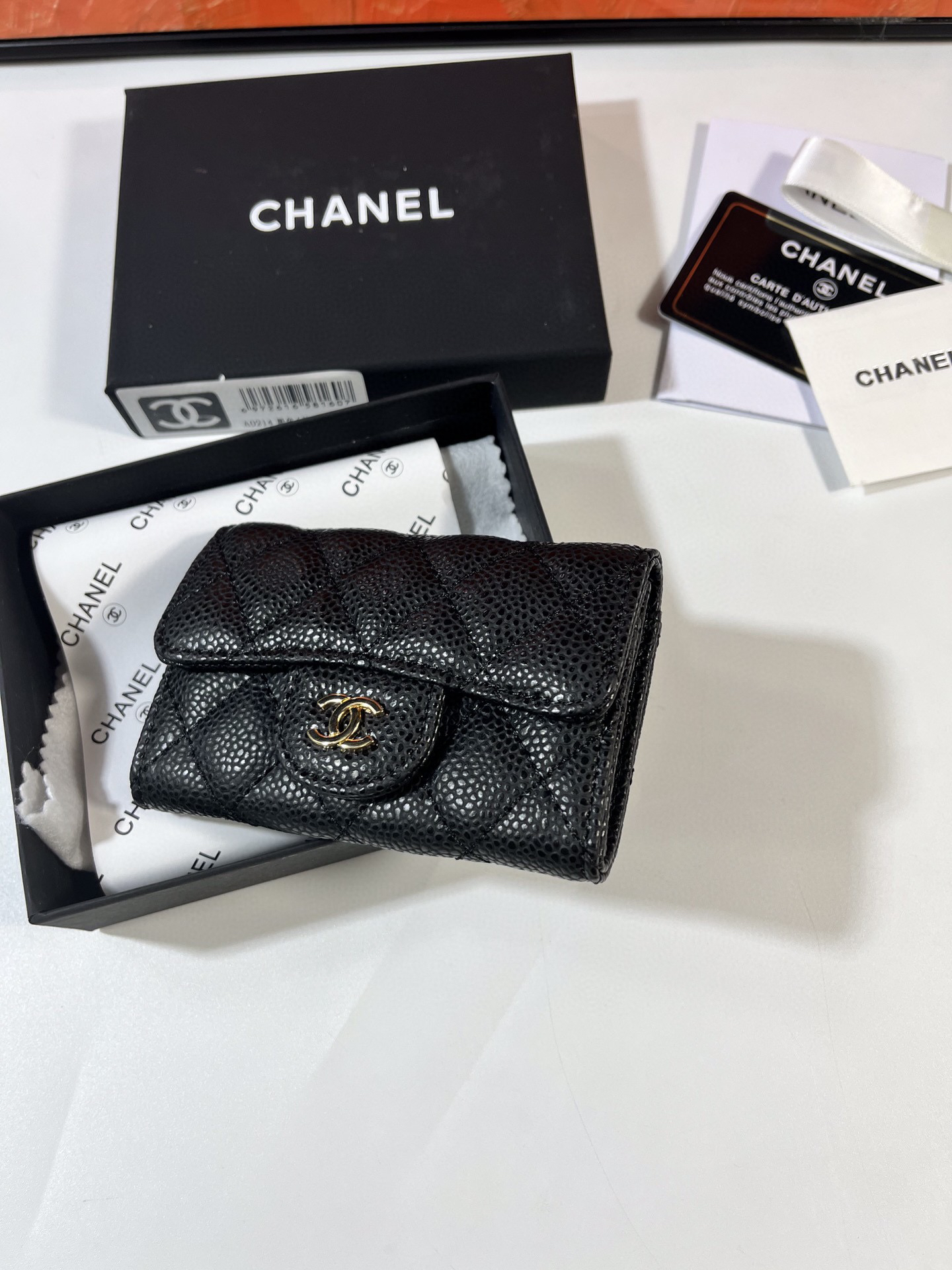 CHANEL CF Series Caviar Leather Card and Coin Purse - Image 3
