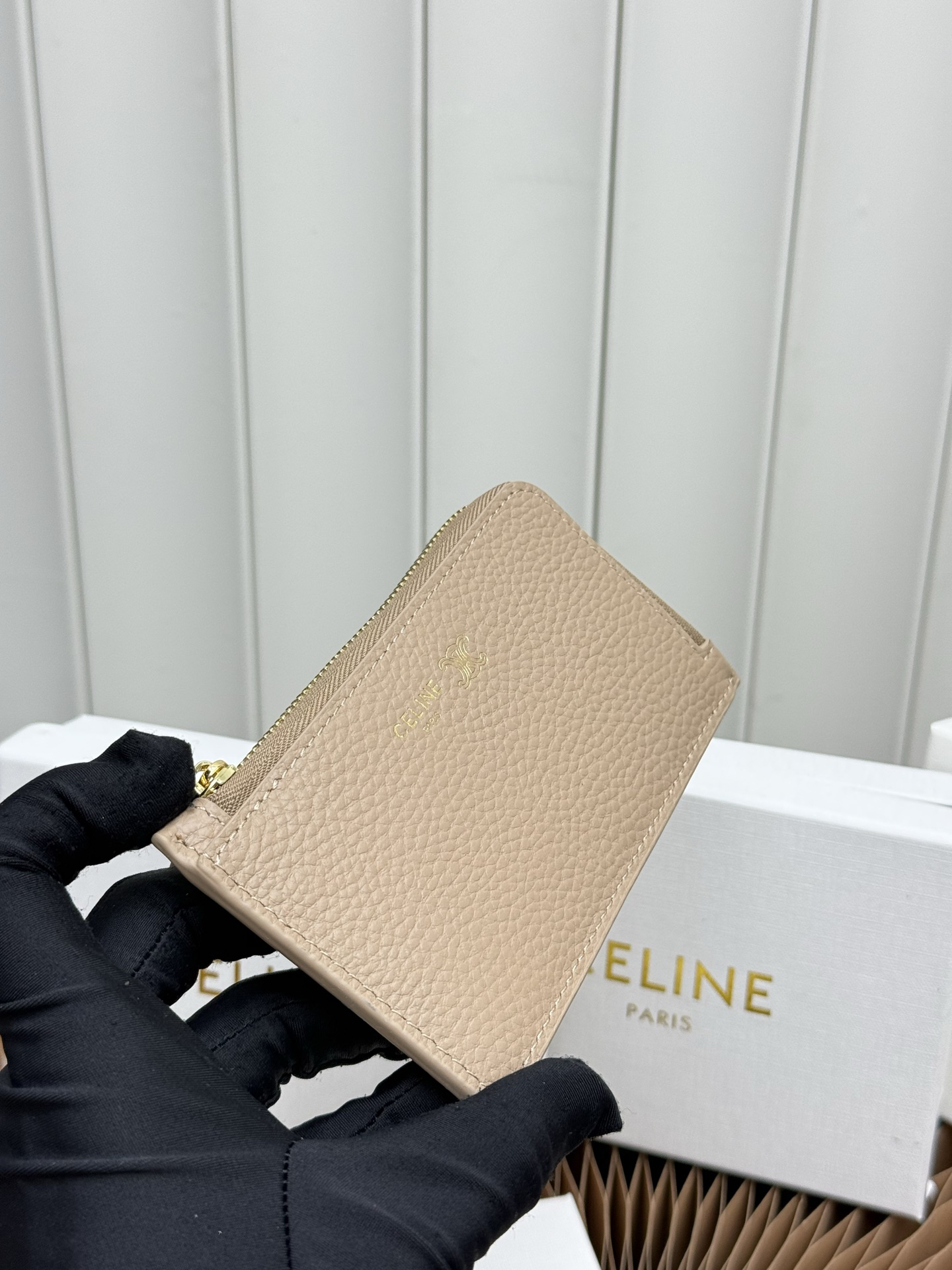 Celine Triomphe Long Zip Card Holder - Image 3