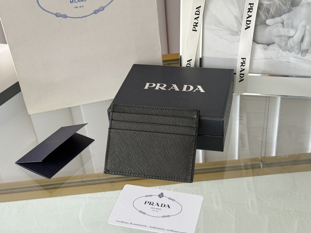 Prada Men's Saffiano Leather Card Holder 2MC223 - Image 3