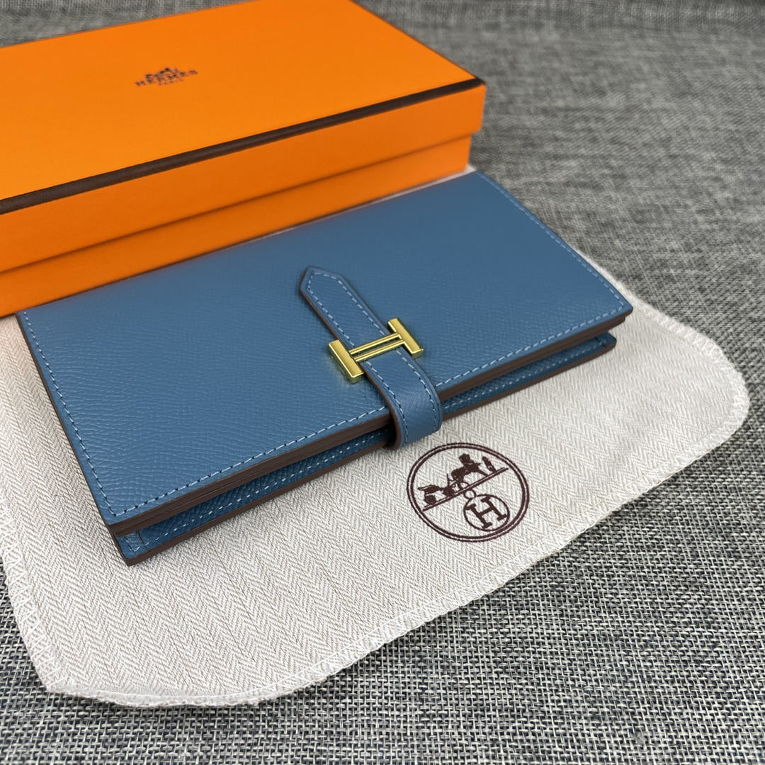 Hermès Women's Empson Leather Long Zip Wallet - Image 3